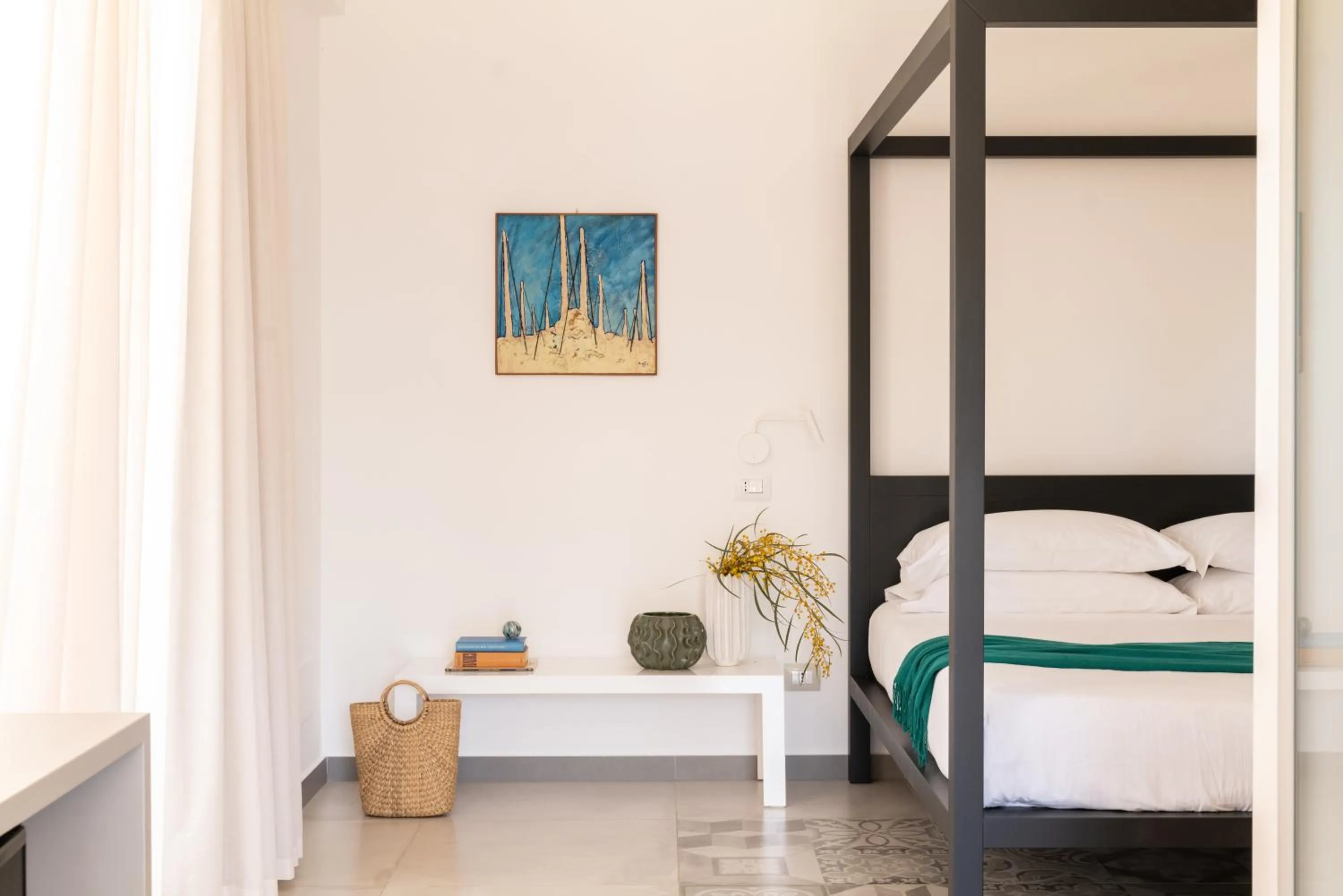 Photo of the whole room, Bed in Luna Minoica Suites and Apartments