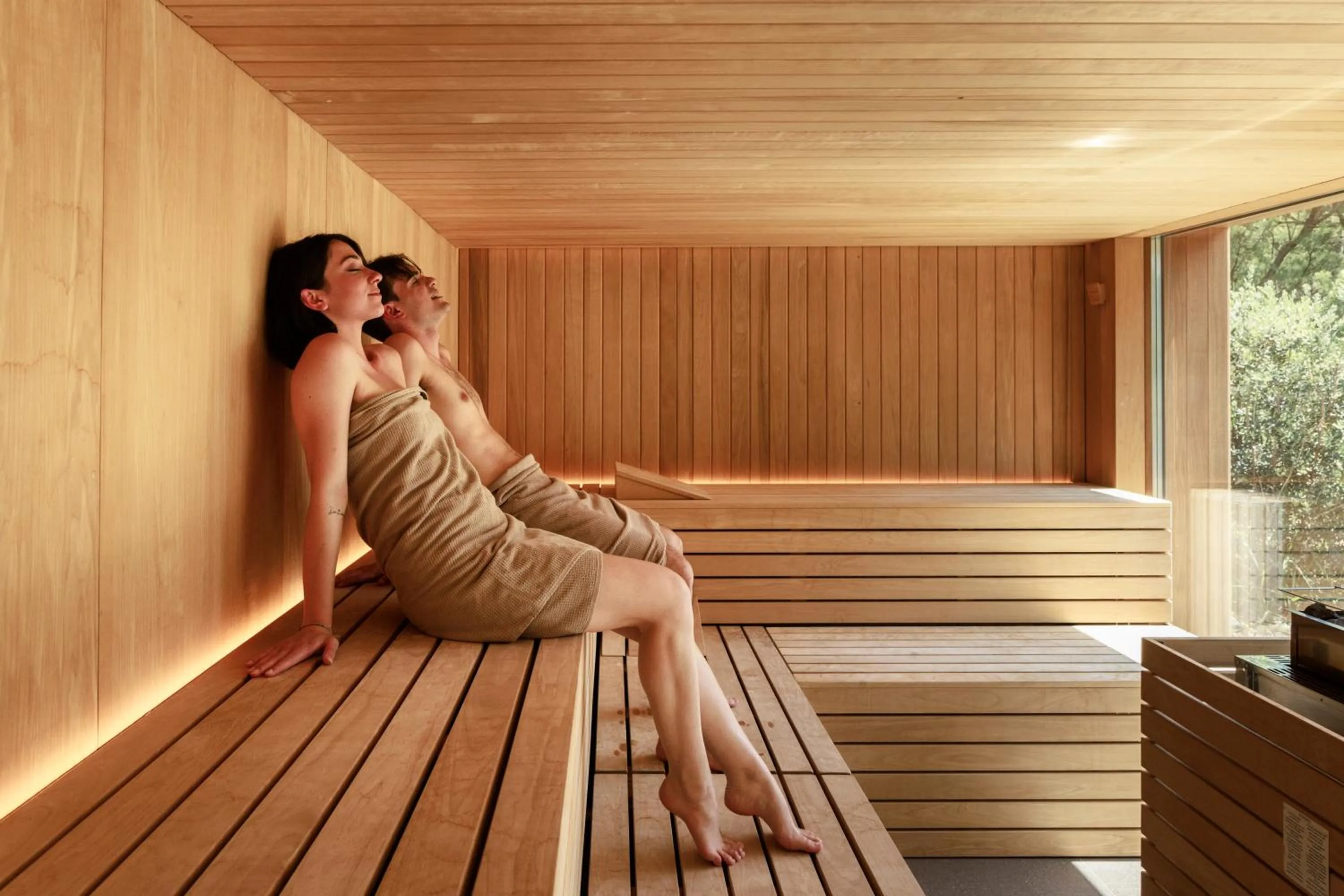 Luna Minoica Suites and Apartments