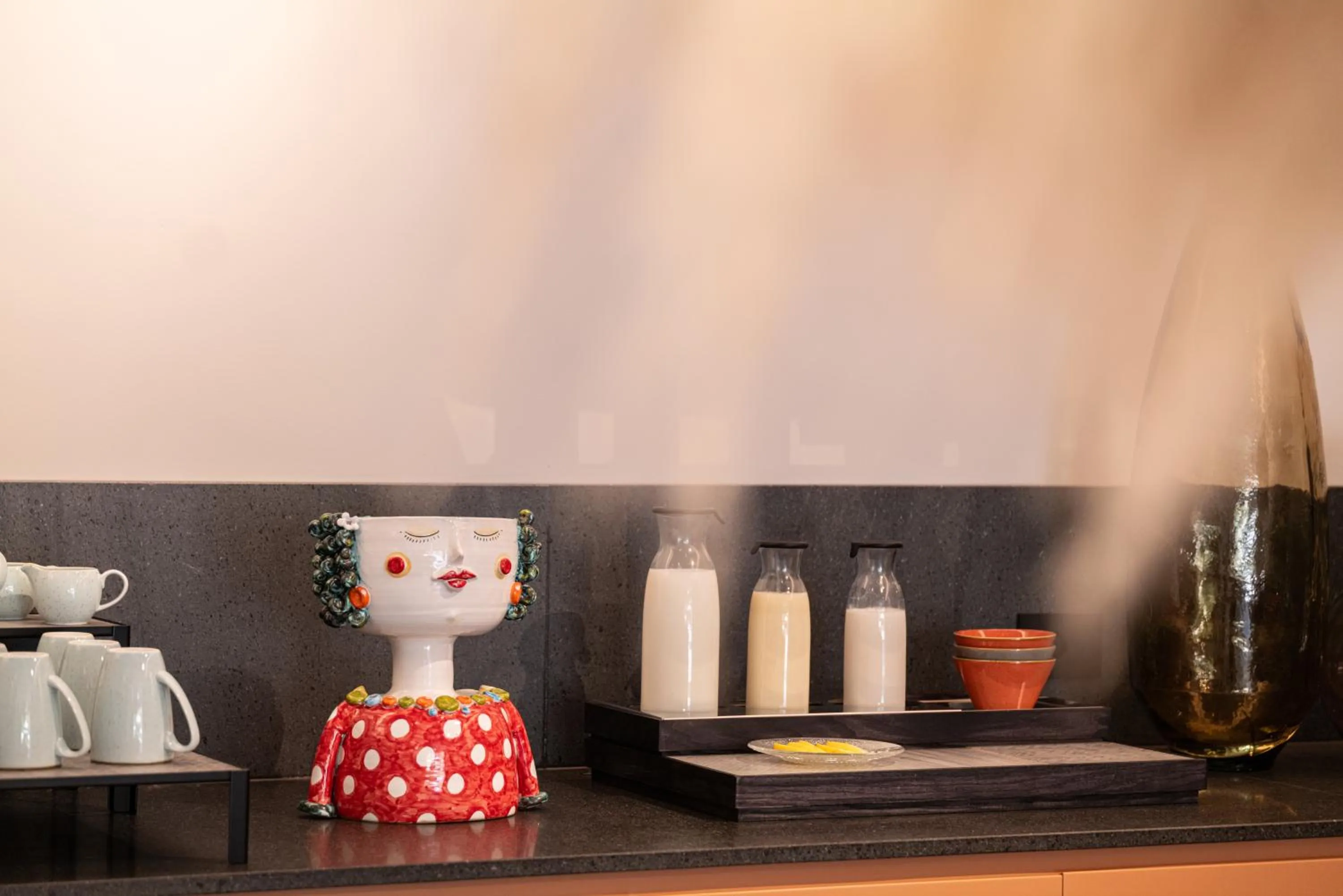 Breakfast in Luna Minoica Suites and Apartments