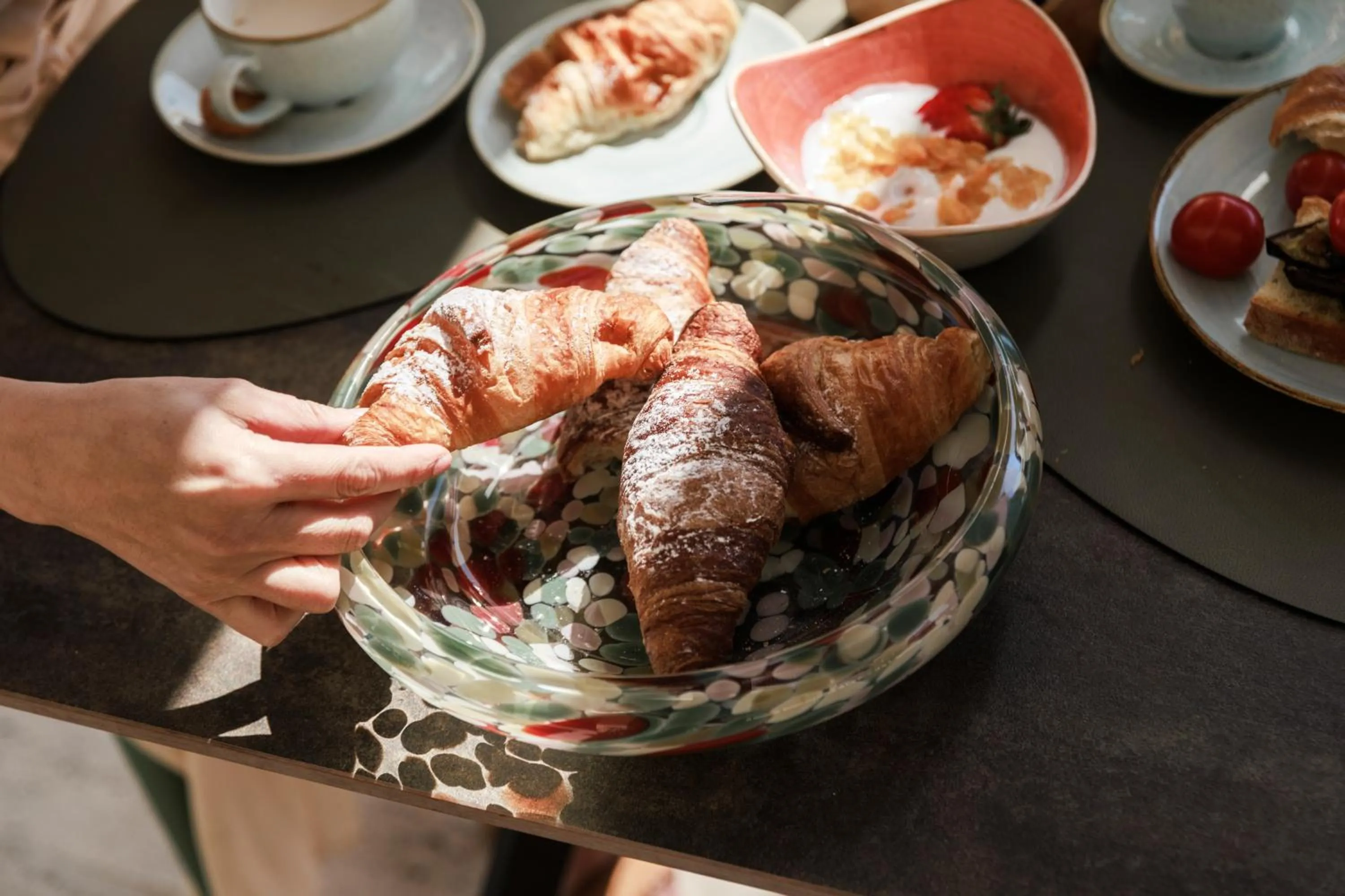 Luna Minoica Suites and Apartments