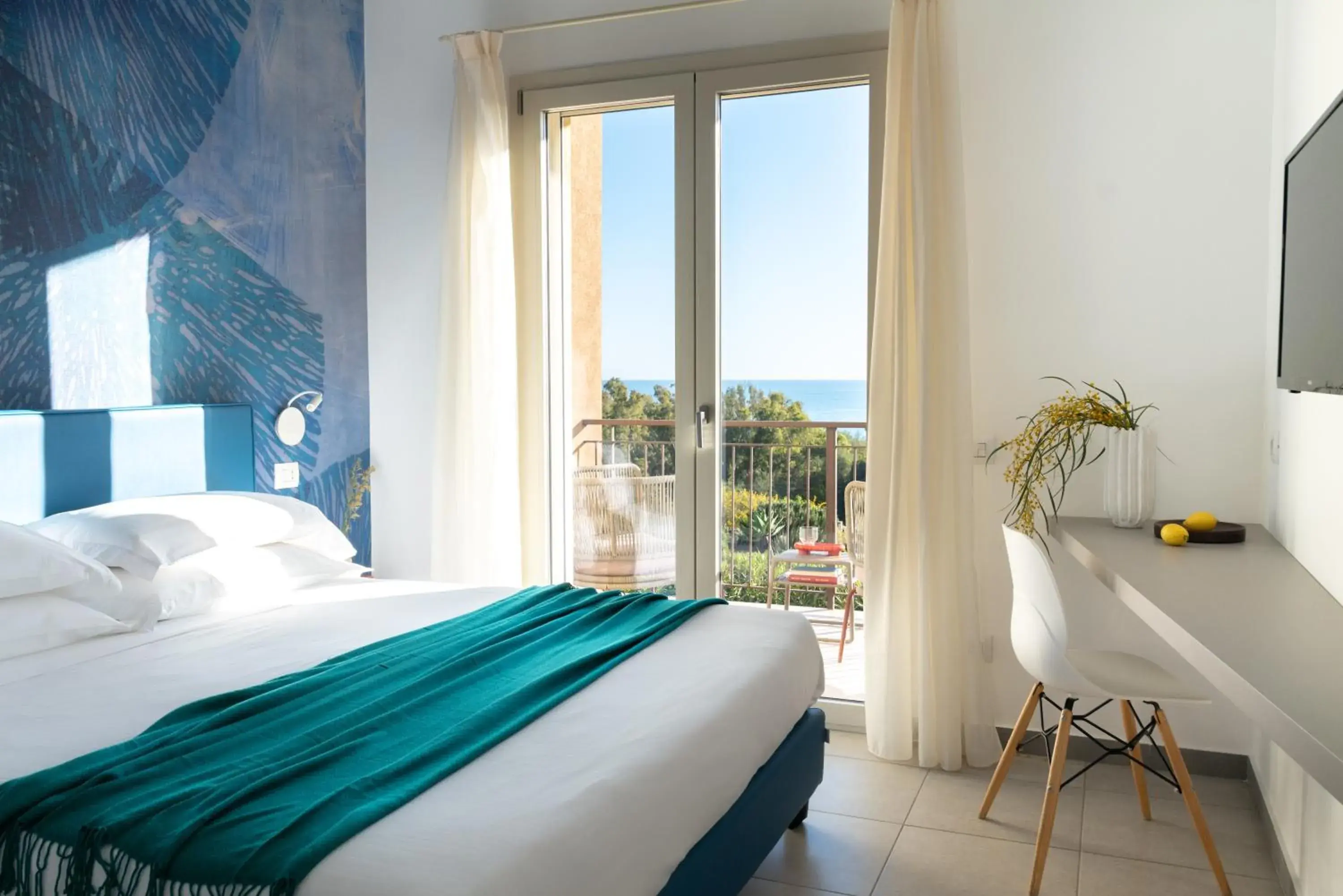 Comfort room with Sea View in Luna Minoica Suites and Apartments Comfort room with Sea View in Luna Minoica Suites and Apartments