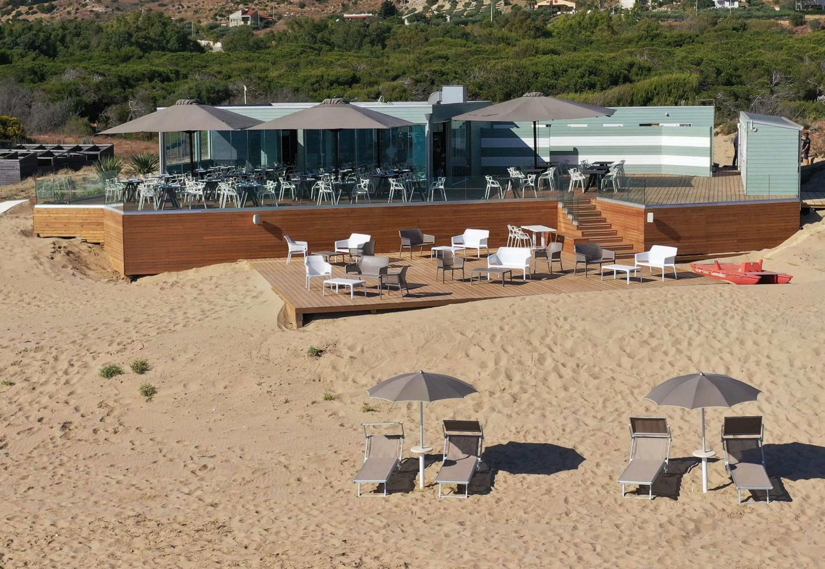 Restaurant/places to eat in Luna Minoica Suites and Apartments