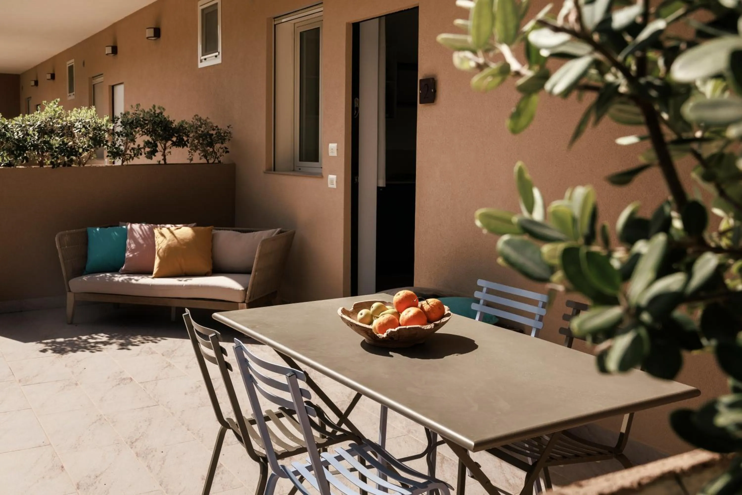 Luna Minoica Suites and Apartments