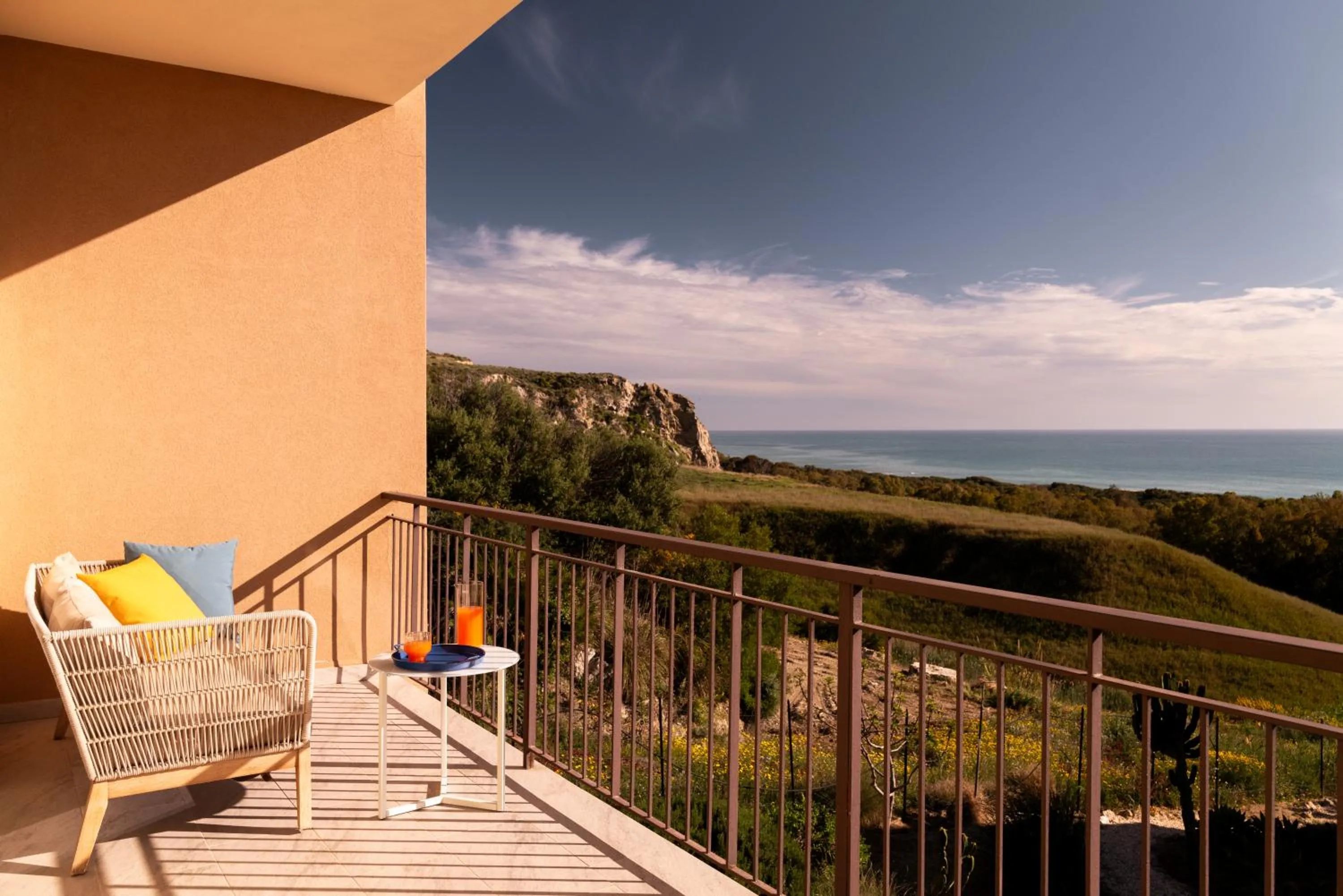Balcony/Terrace in Luna Minoica Suites and Apartments