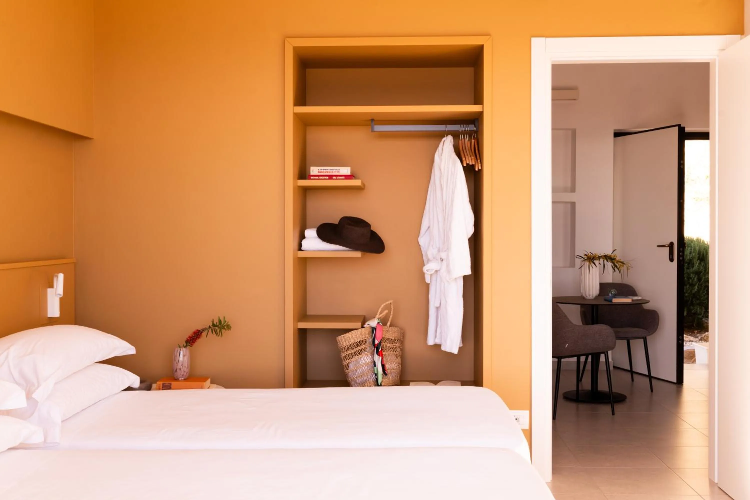 Bedroom, Bed in Luna Minoica Suites and Apartments