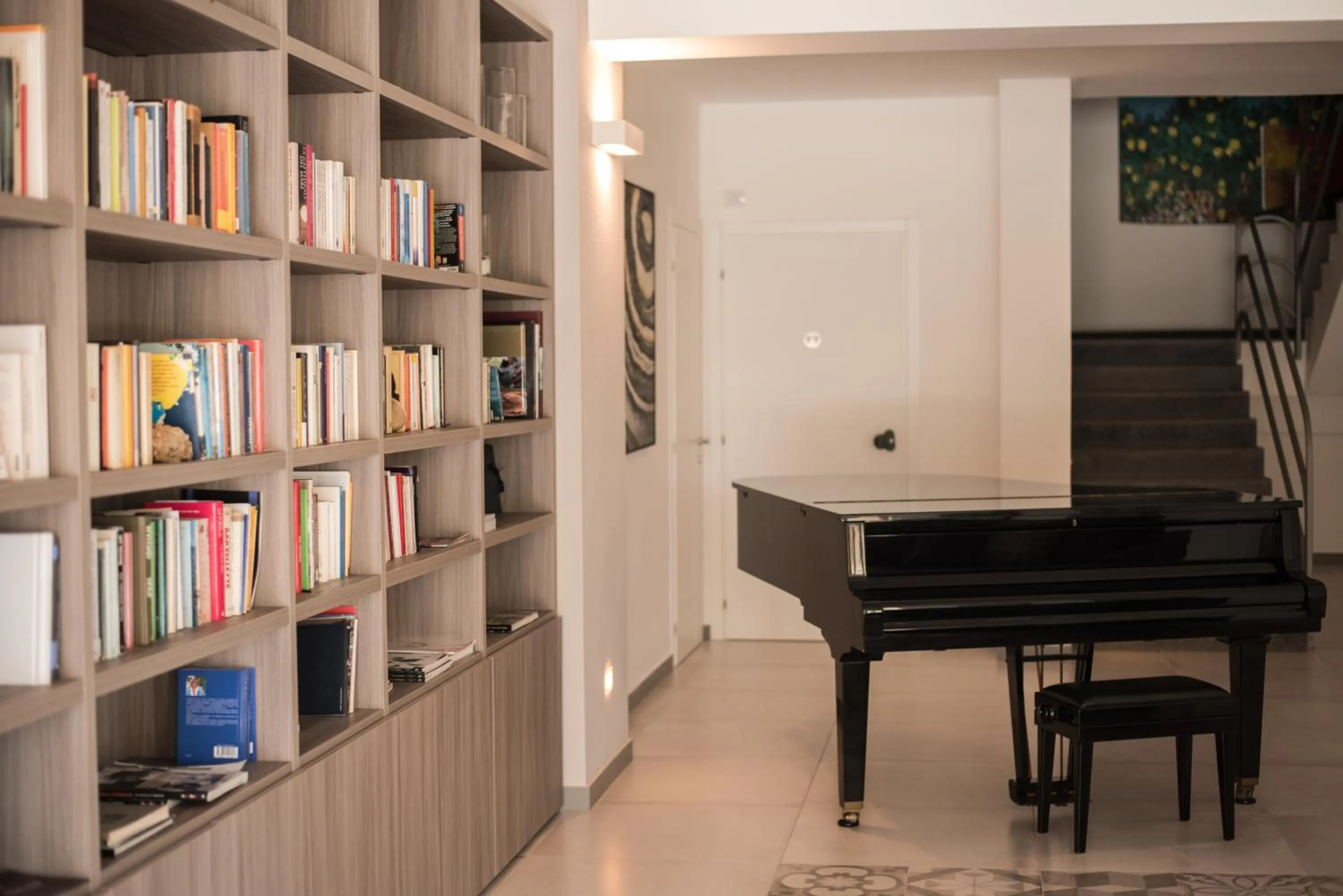 Lobby or reception in Luna Minoica Suites and Apartments