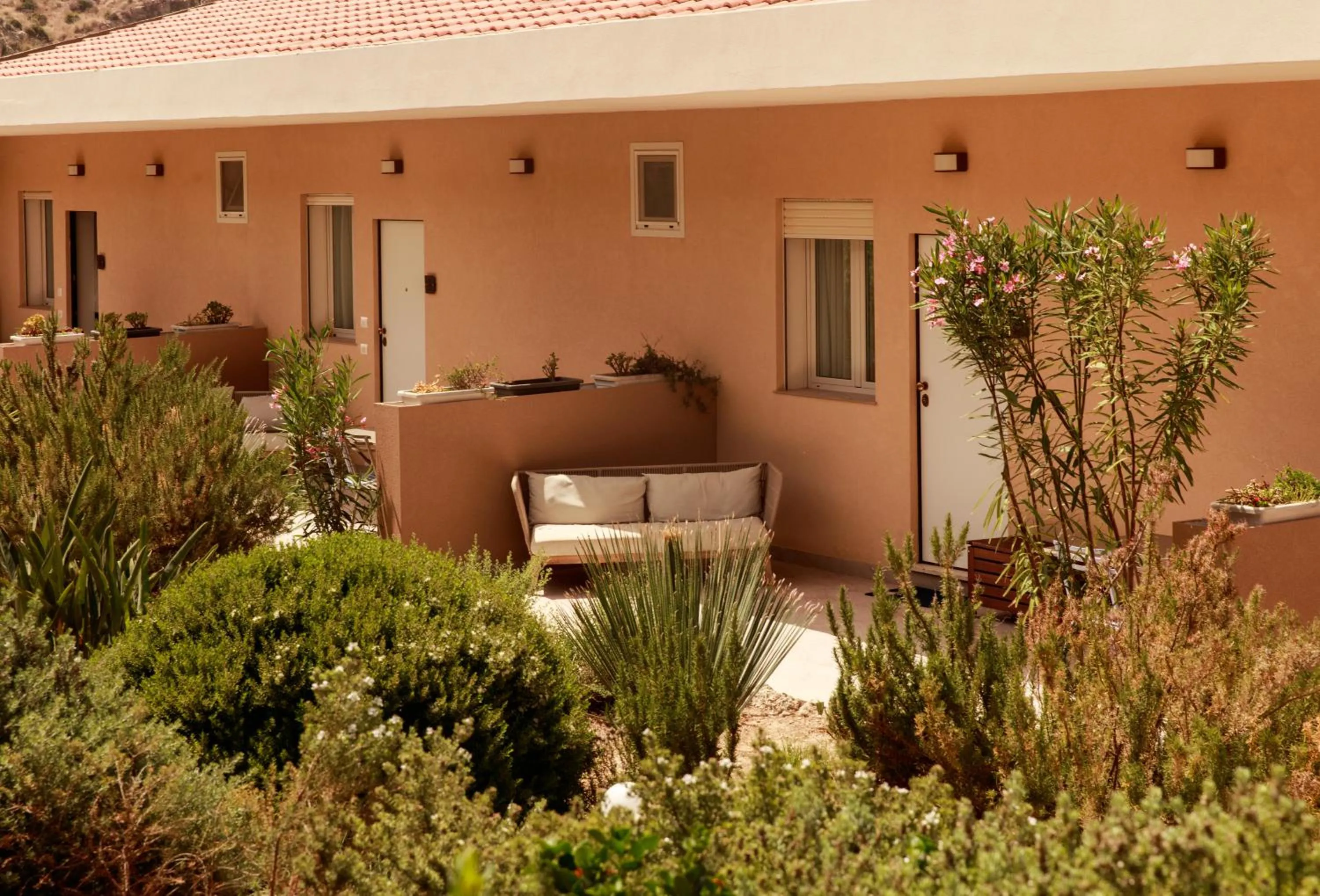 Patio in Luna Minoica Suites and Apartments