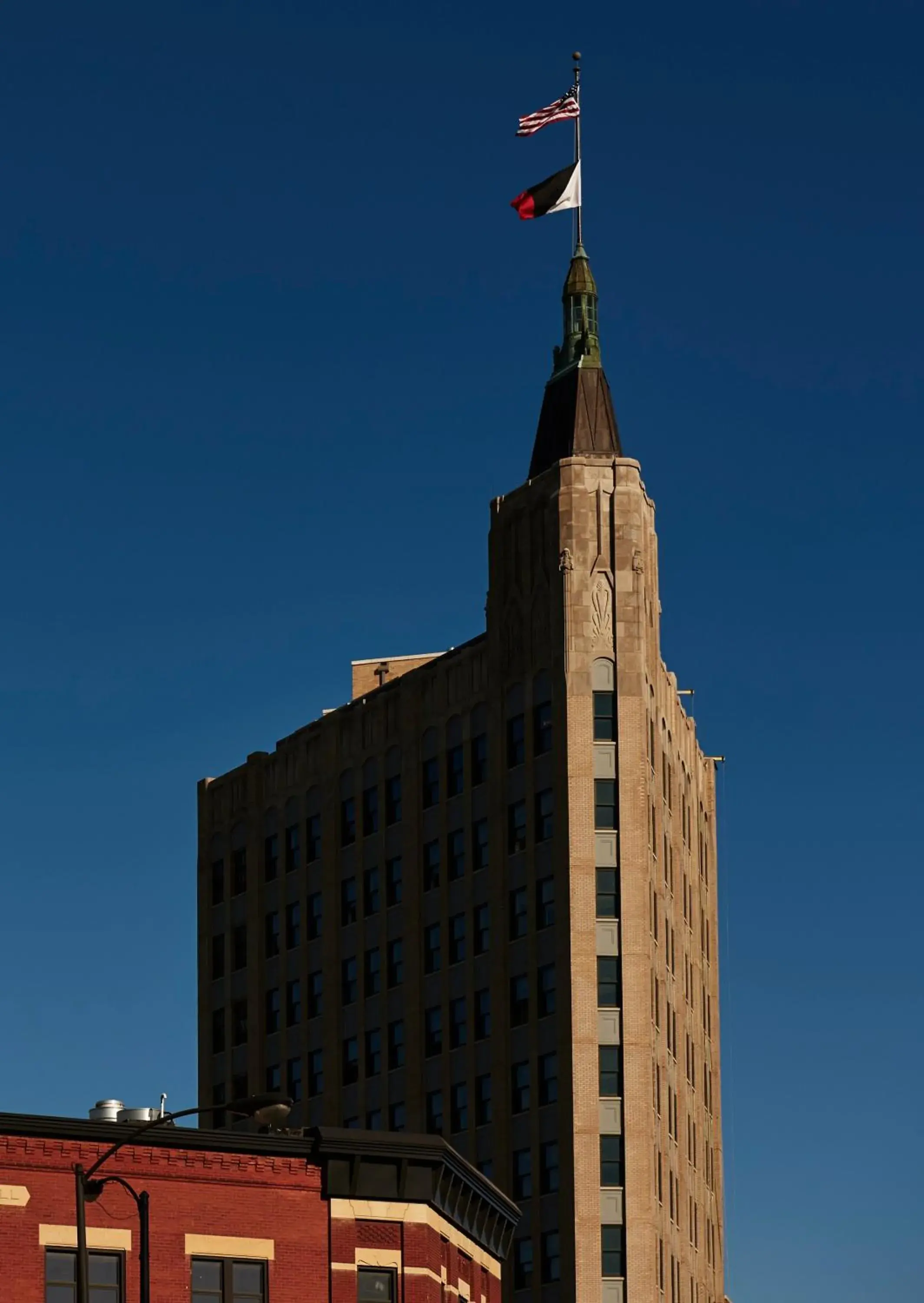 Property building in The Robey, Chicago, a Member of Design Hotels Property building in The Robey, Chicago, a Member of Design Hotels