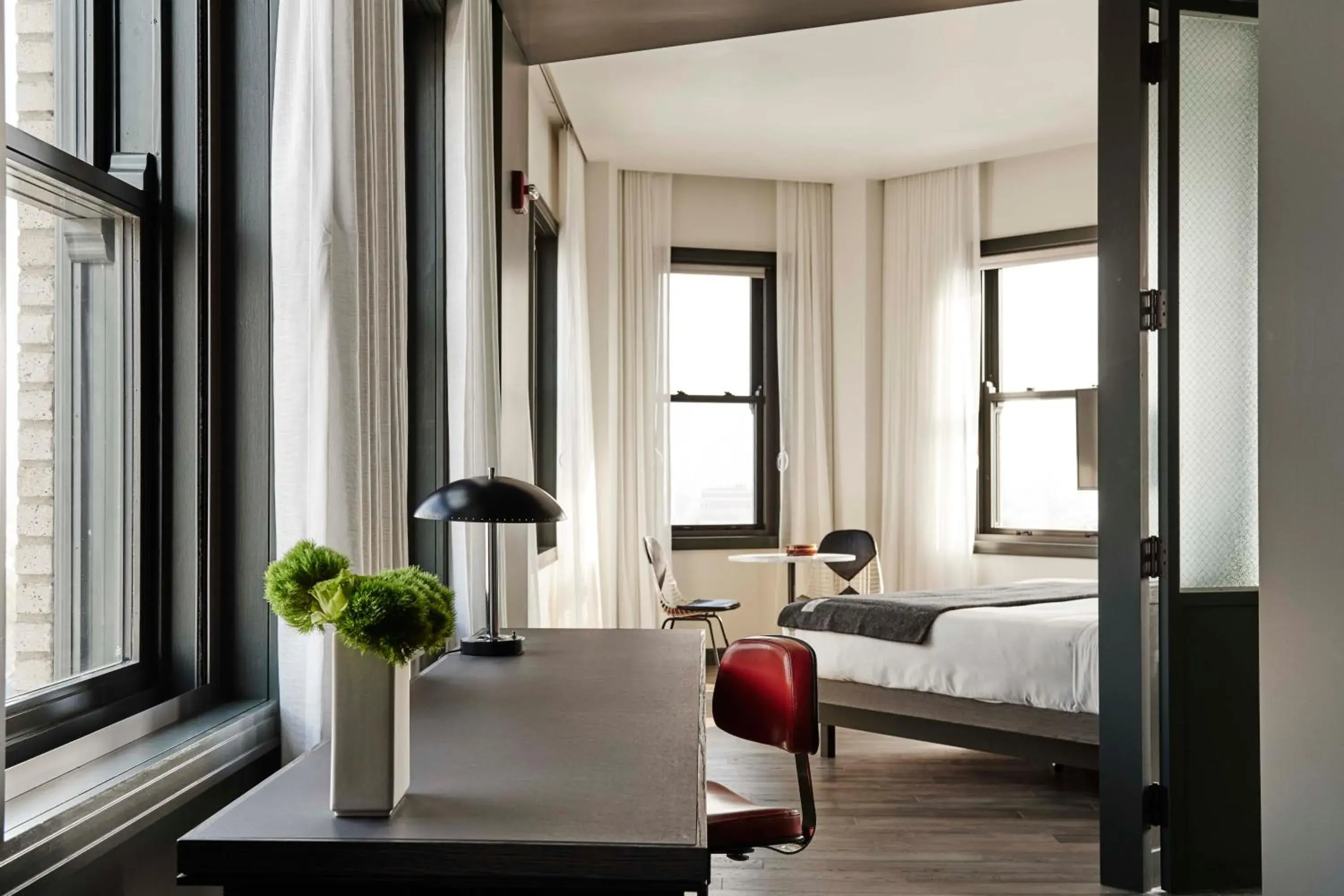 Bed in The Robey, Chicago, a Member of Design Hotels Bed in The Robey, Chicago, a Member of Design Hotels