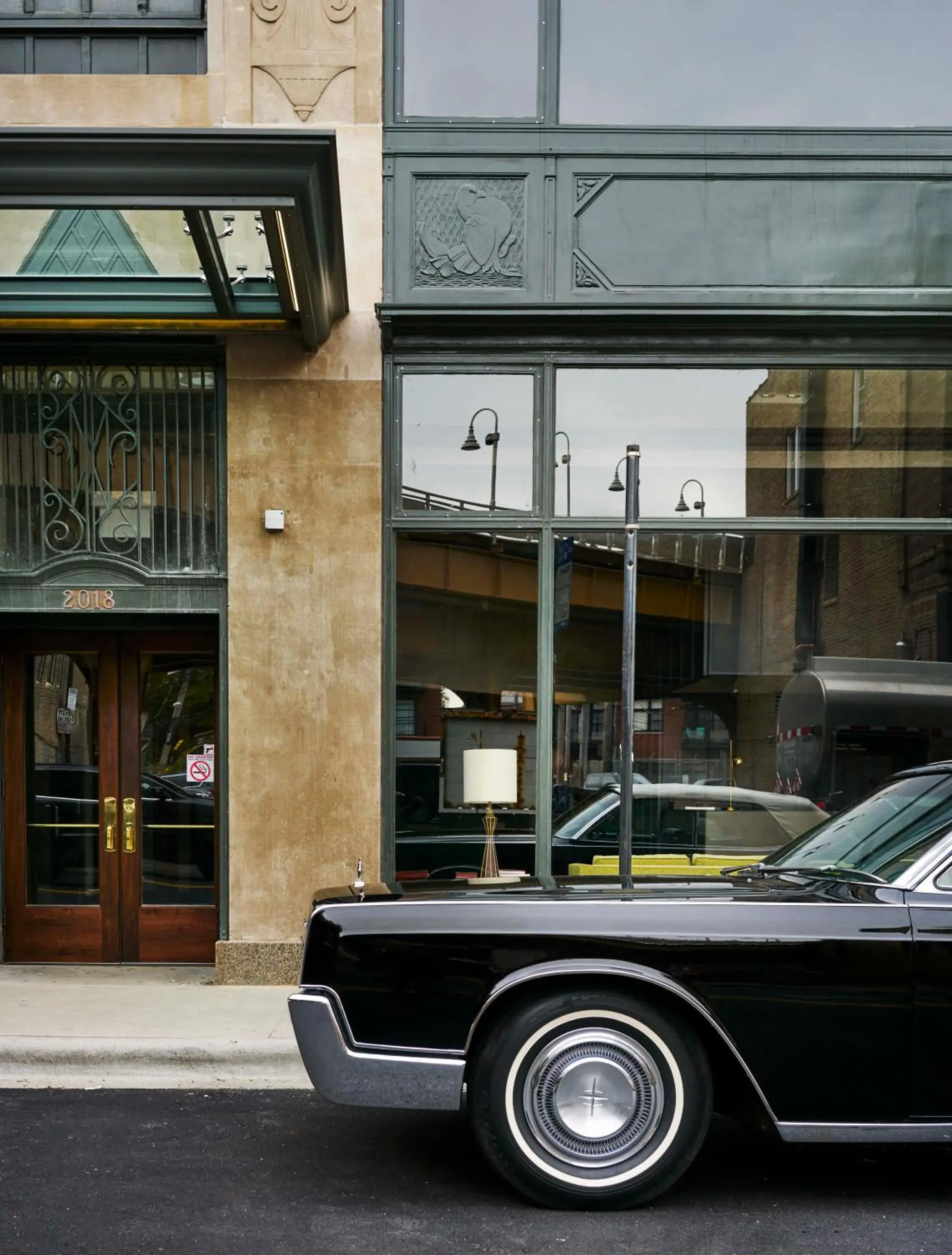 Property building in The Robey, Chicago, a Member of Design Hotels Property building in The Robey, Chicago, a Member of Design Hotels