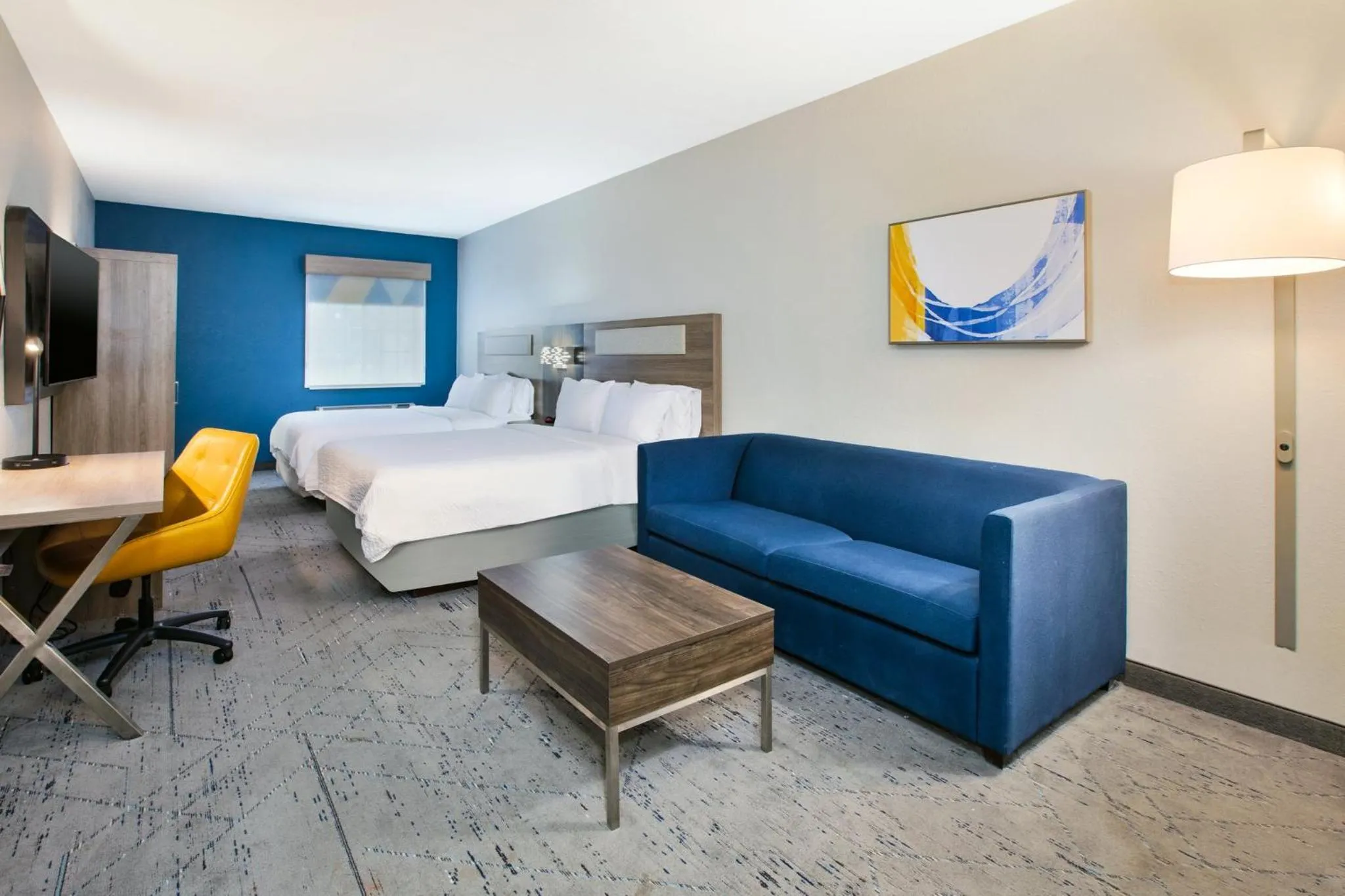 Photo of the whole room, Bed in Holiday Inn Express Hotel & Suites Wauseon by IHG