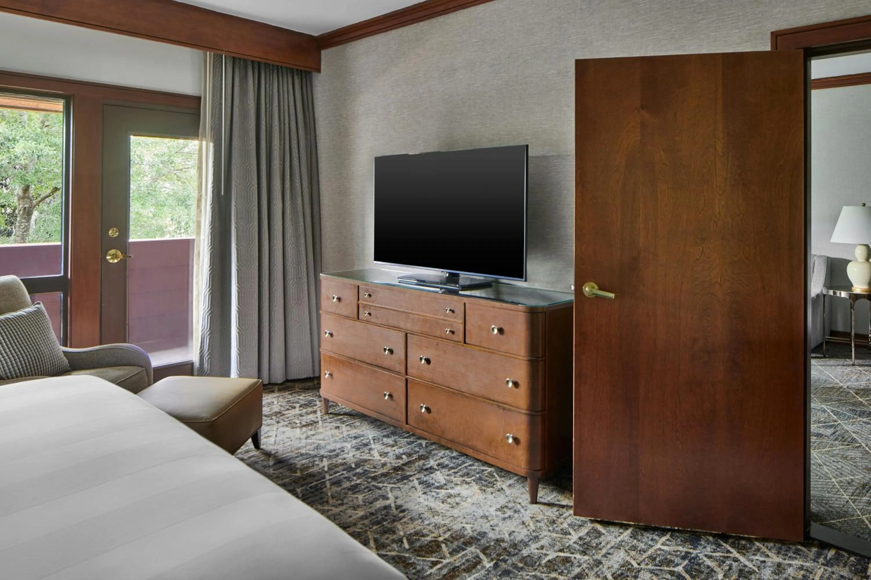 Photo of the whole room, Bed in Montgomery Marriott Prattville Hotel & Conf Ctr at Capitol Hill