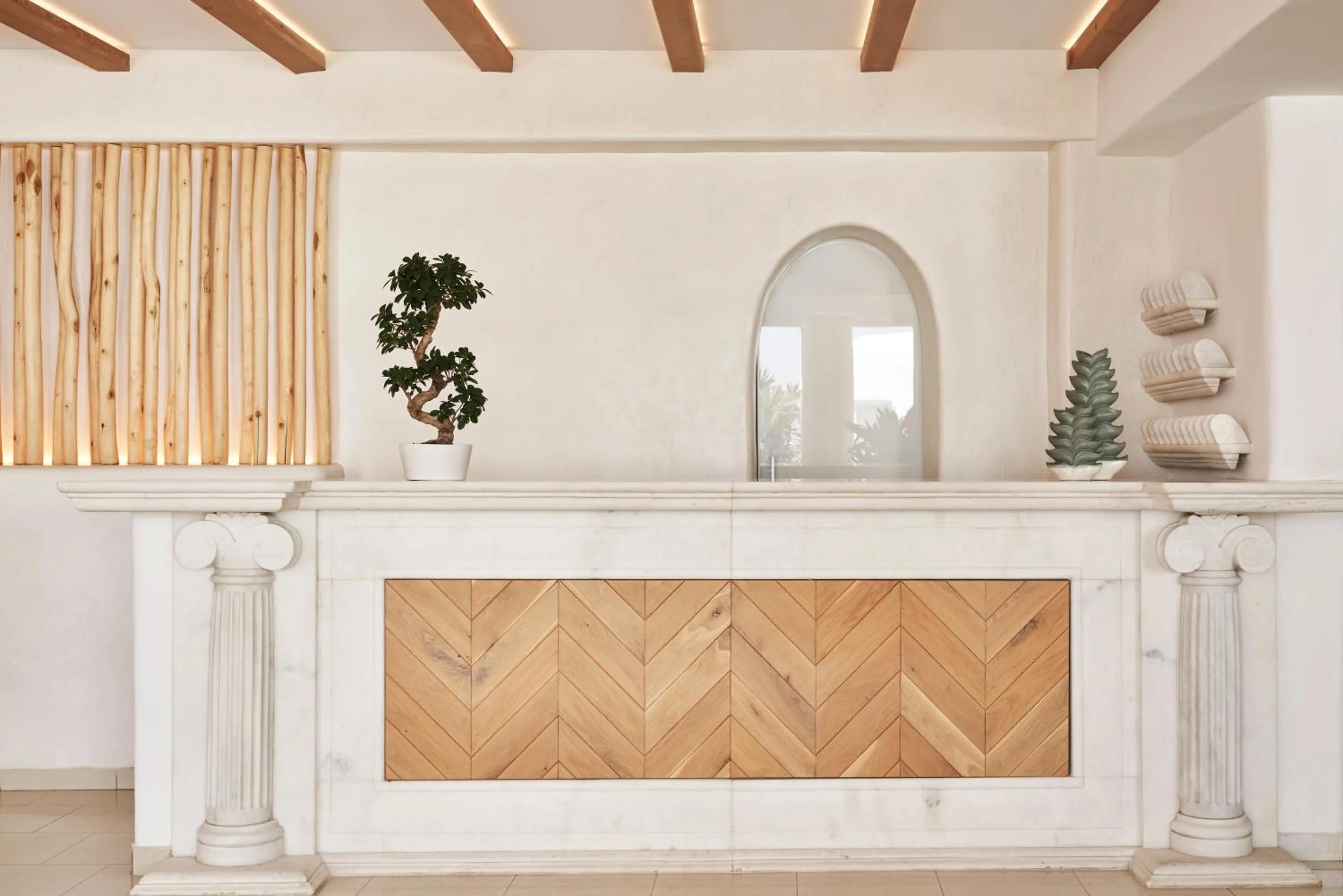 Decorative detail in Paradise View Hotel