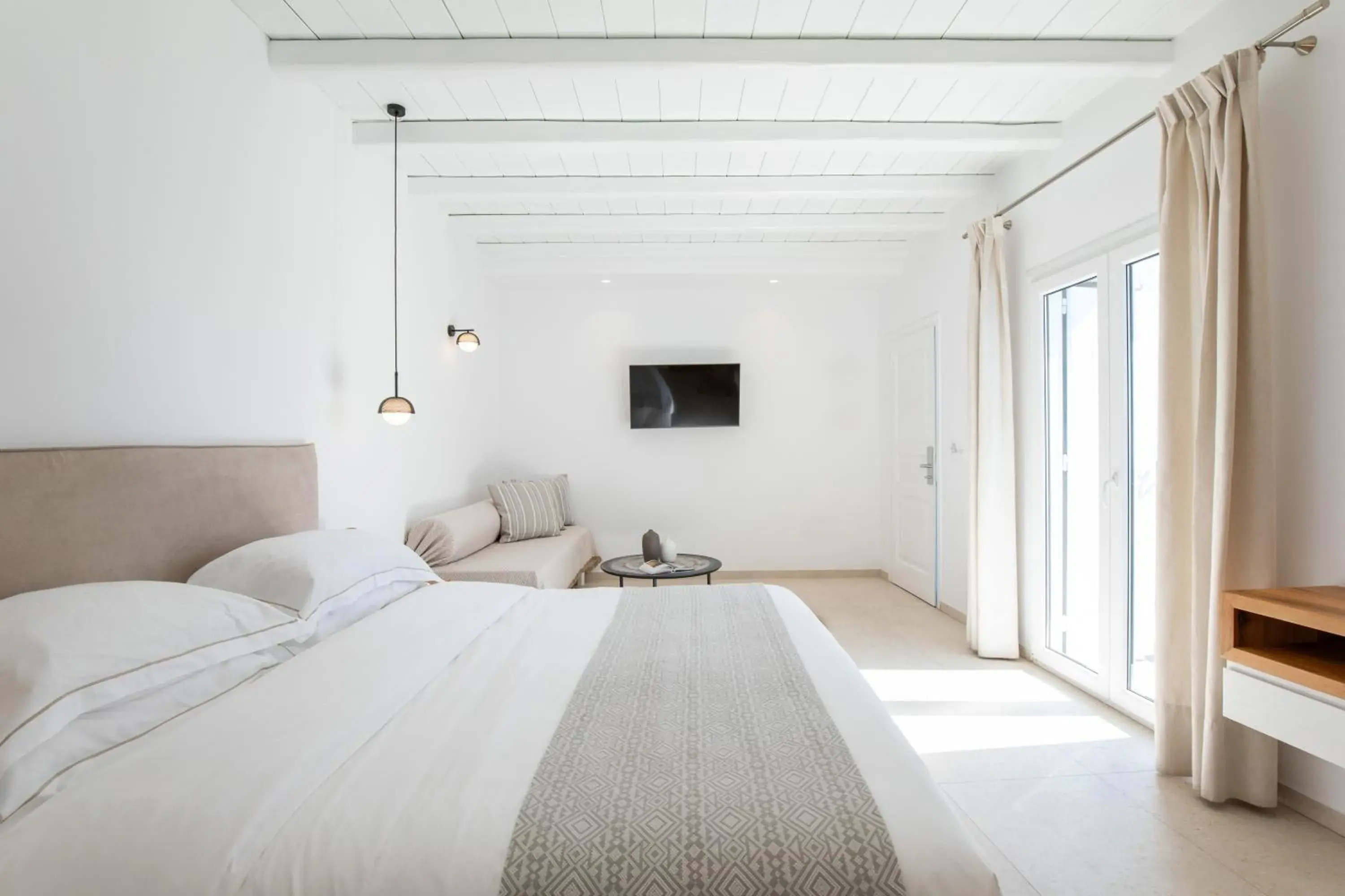 Photo of the whole room, Bed in Paradise View Hotel Photo of the whole room, Bed in Paradise View Hotel