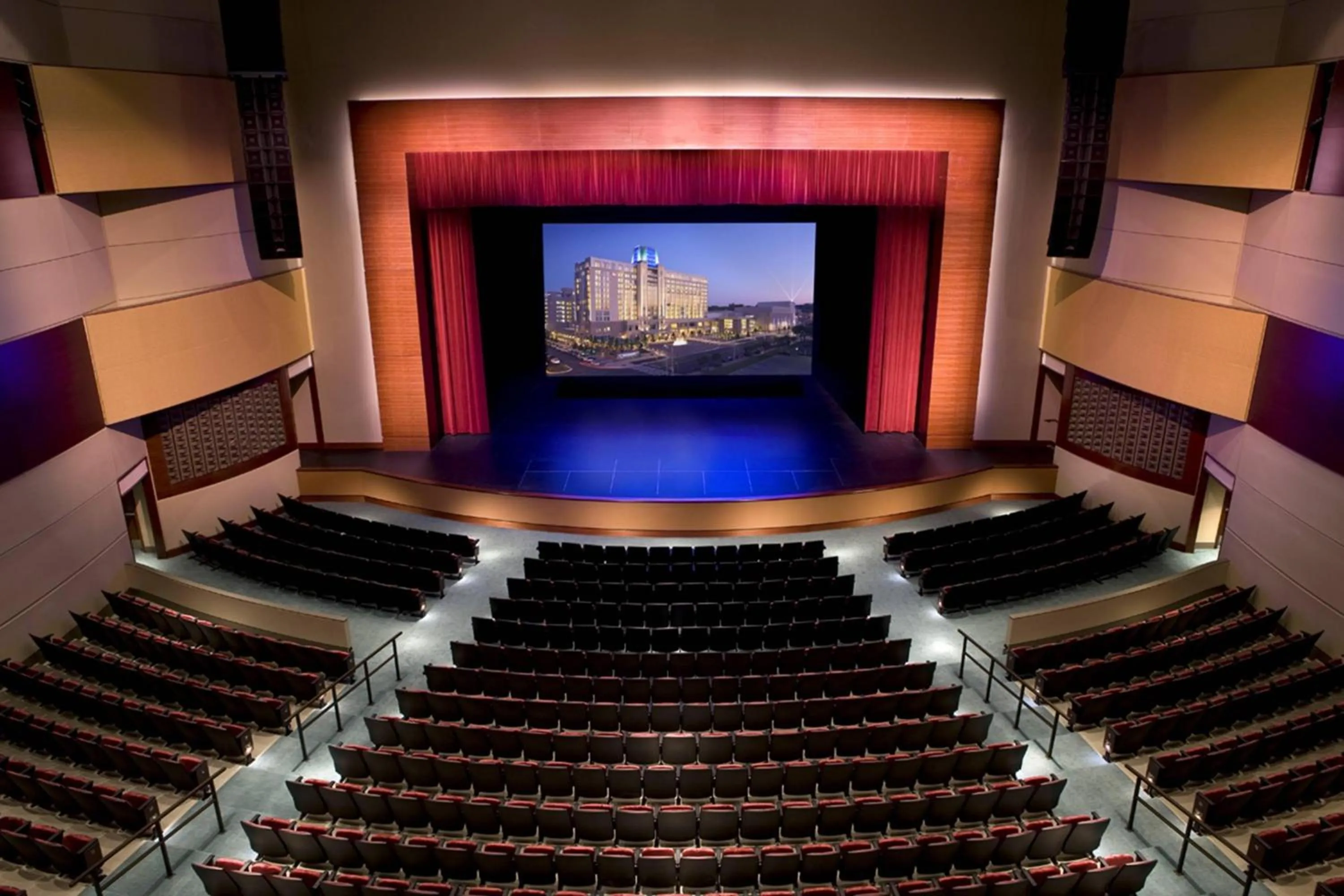 Meeting/conference room in Renaissance Montgomery Hotel & Spa at the Convention Center