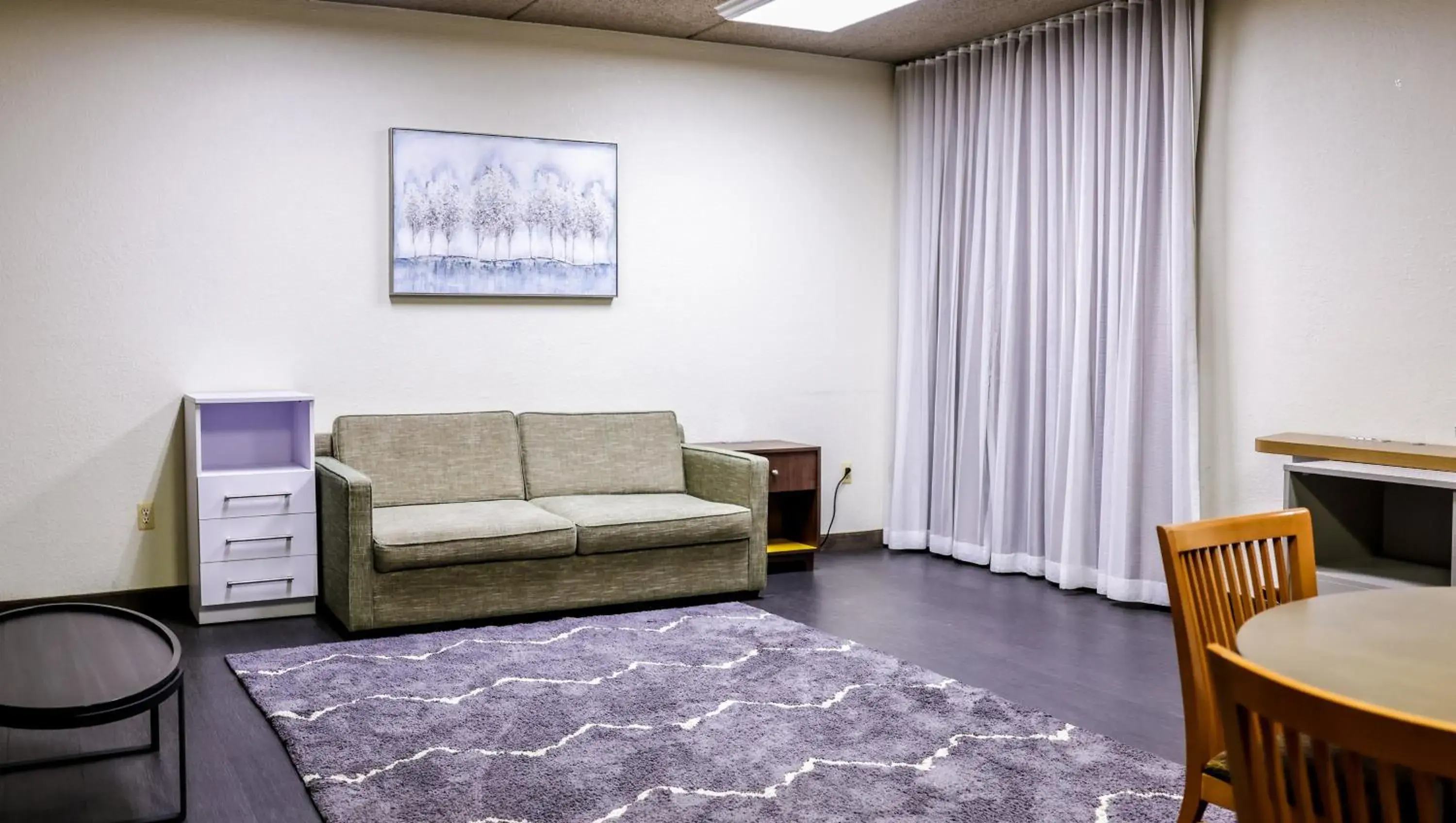 Bedroom in Wyndham Flint MI Grand Blanc Bishop Airport Conference Ct Bedroom in Wyndham Flint MI Grand Blanc Bishop Airport Conference Ct