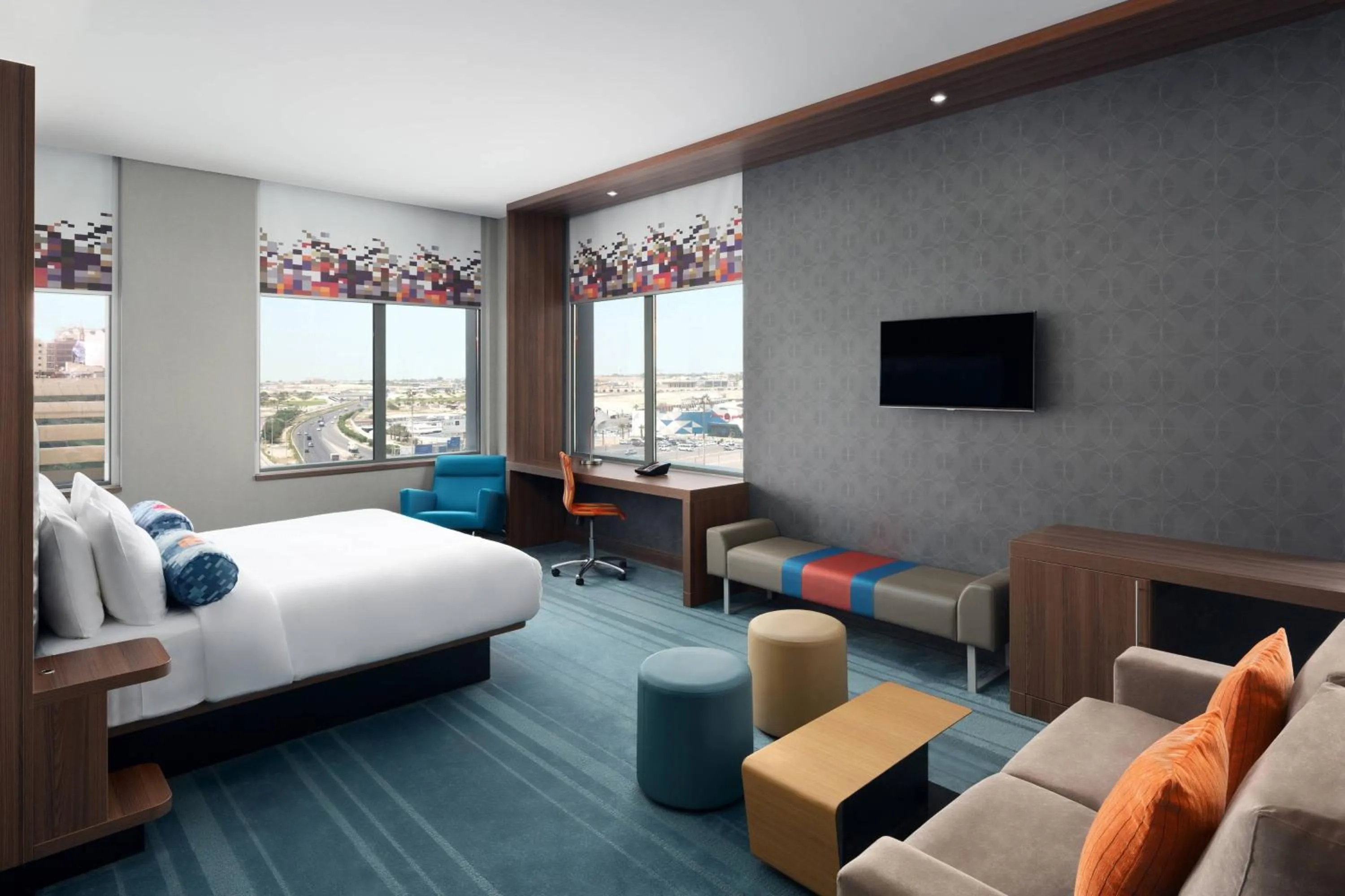 Photo of the whole room, Bed in Aloft Dhahran Hotel