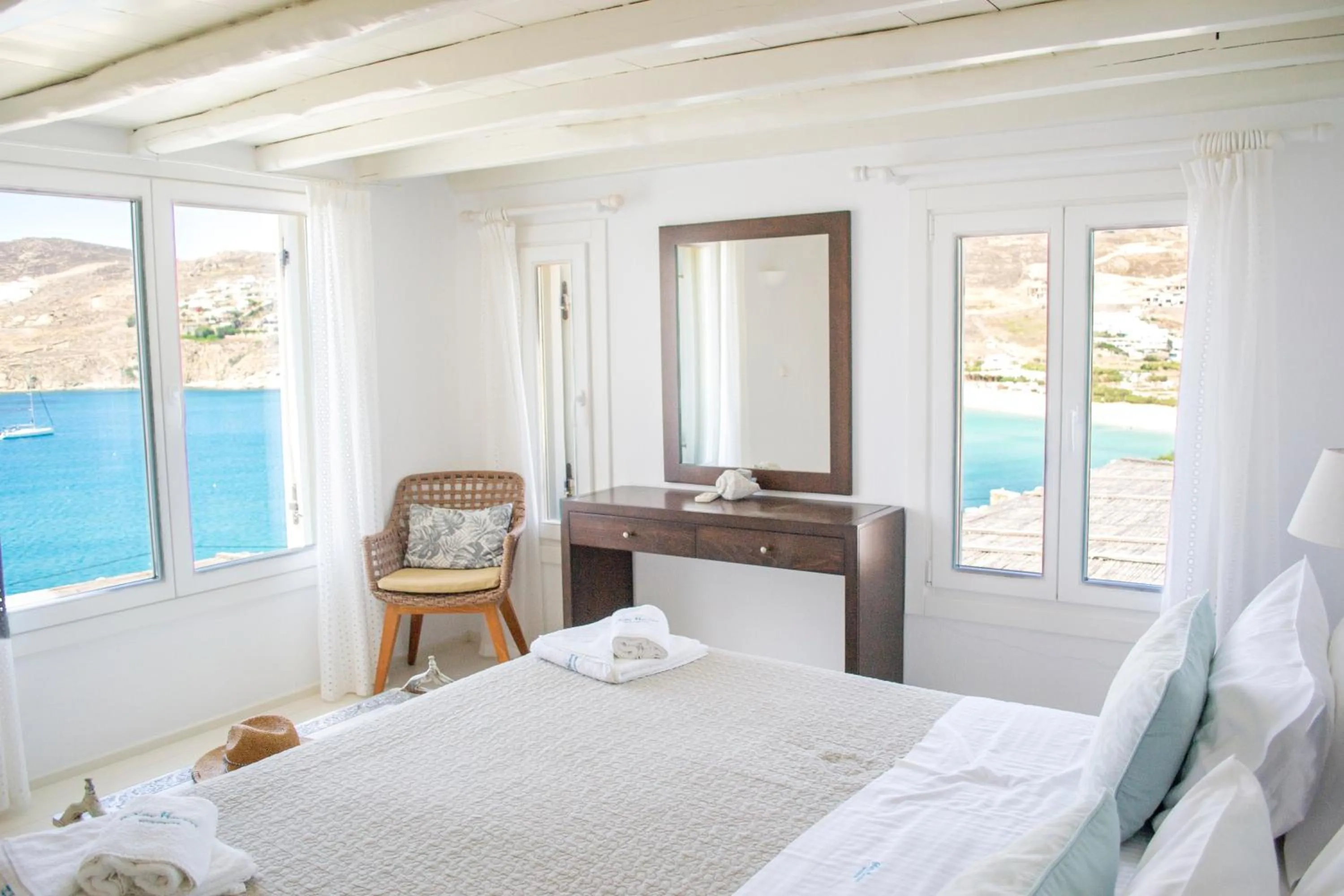 Bed in Salty Houses