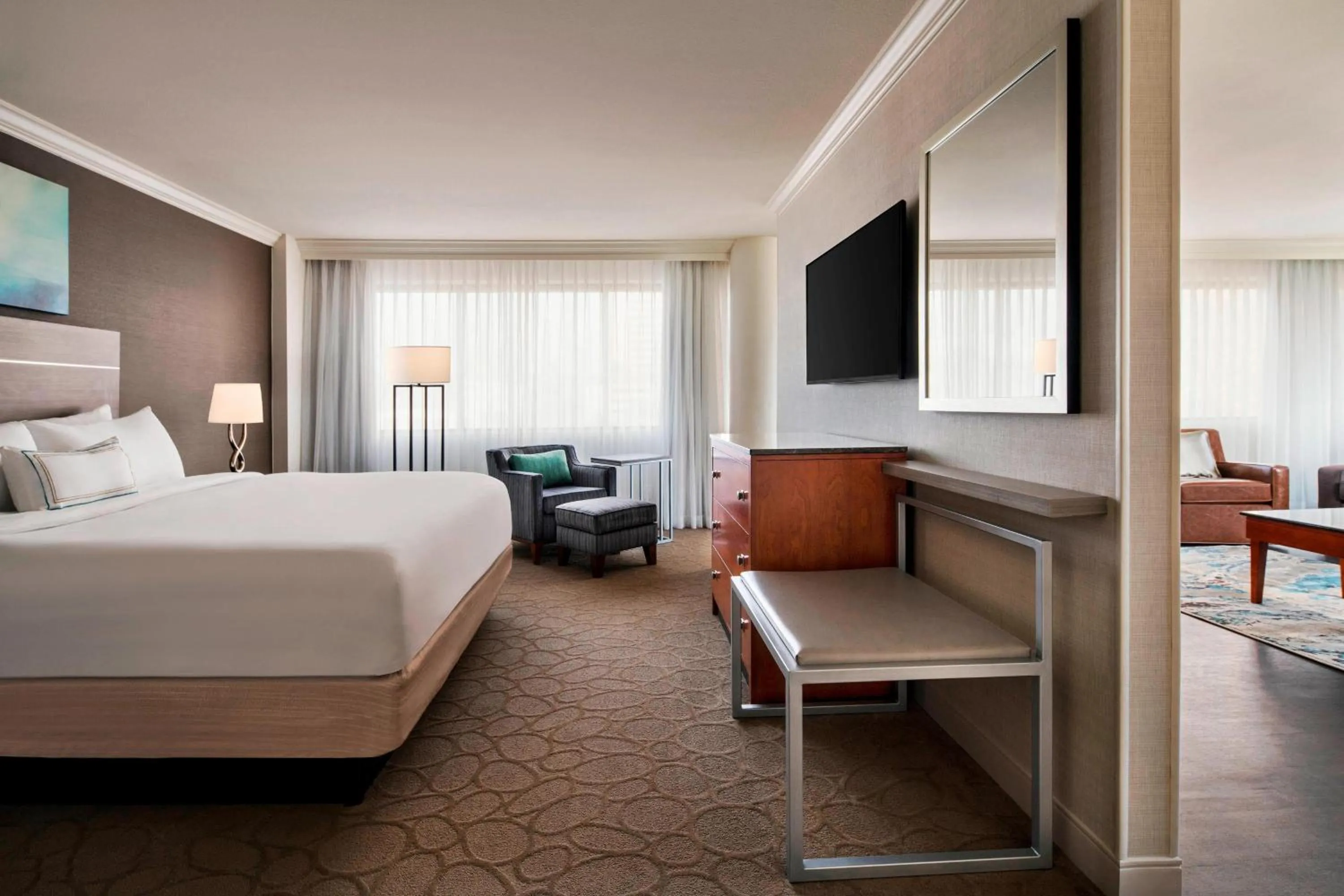 Bedroom, Bed in Delta Hotels by Marriott Richmond Downtown