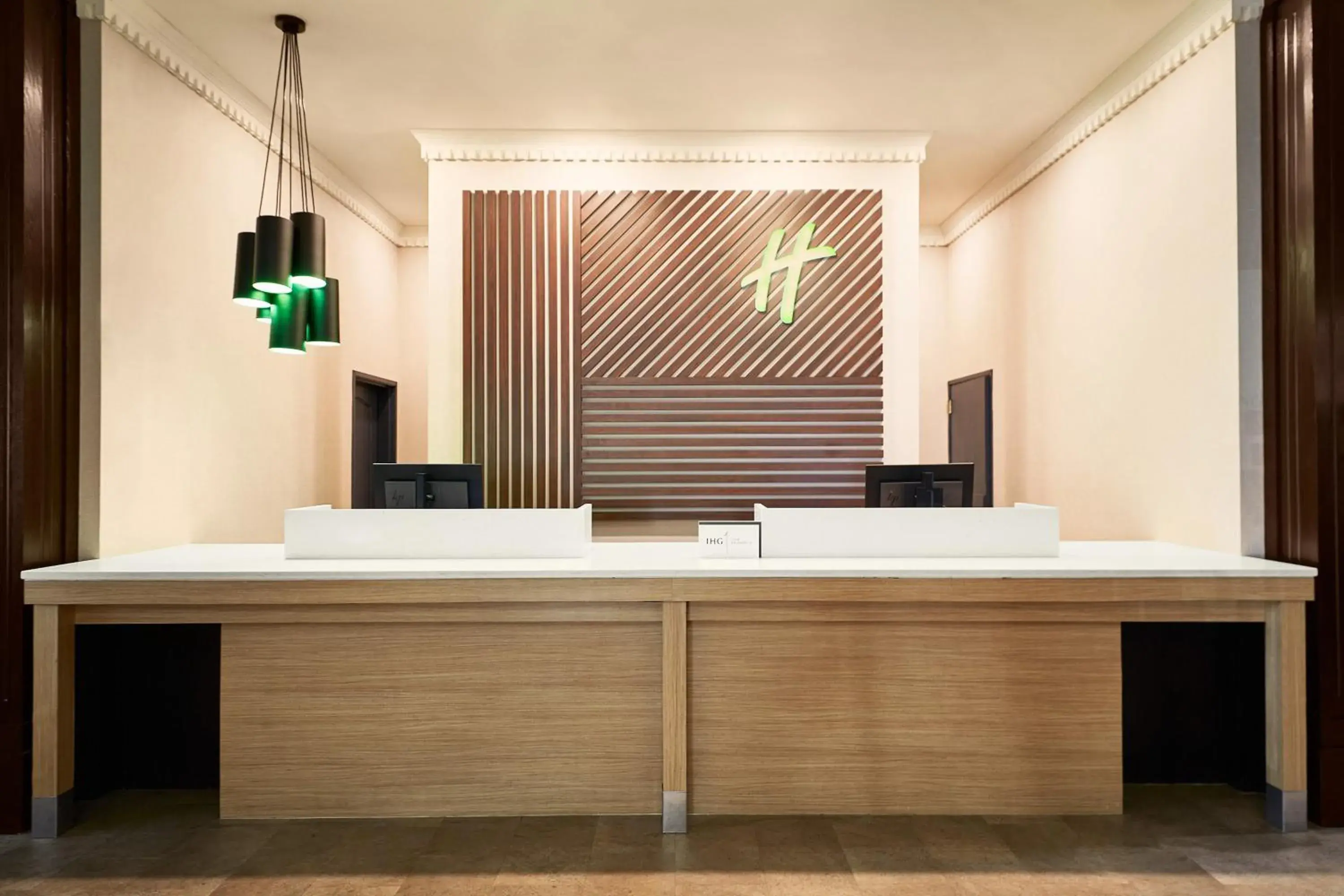 Property building in Holiday Inn Hotel & Suites Madison West - Middleton by IHG Property building in Holiday Inn Hotel & Suites Madison West - Middleton by IHG