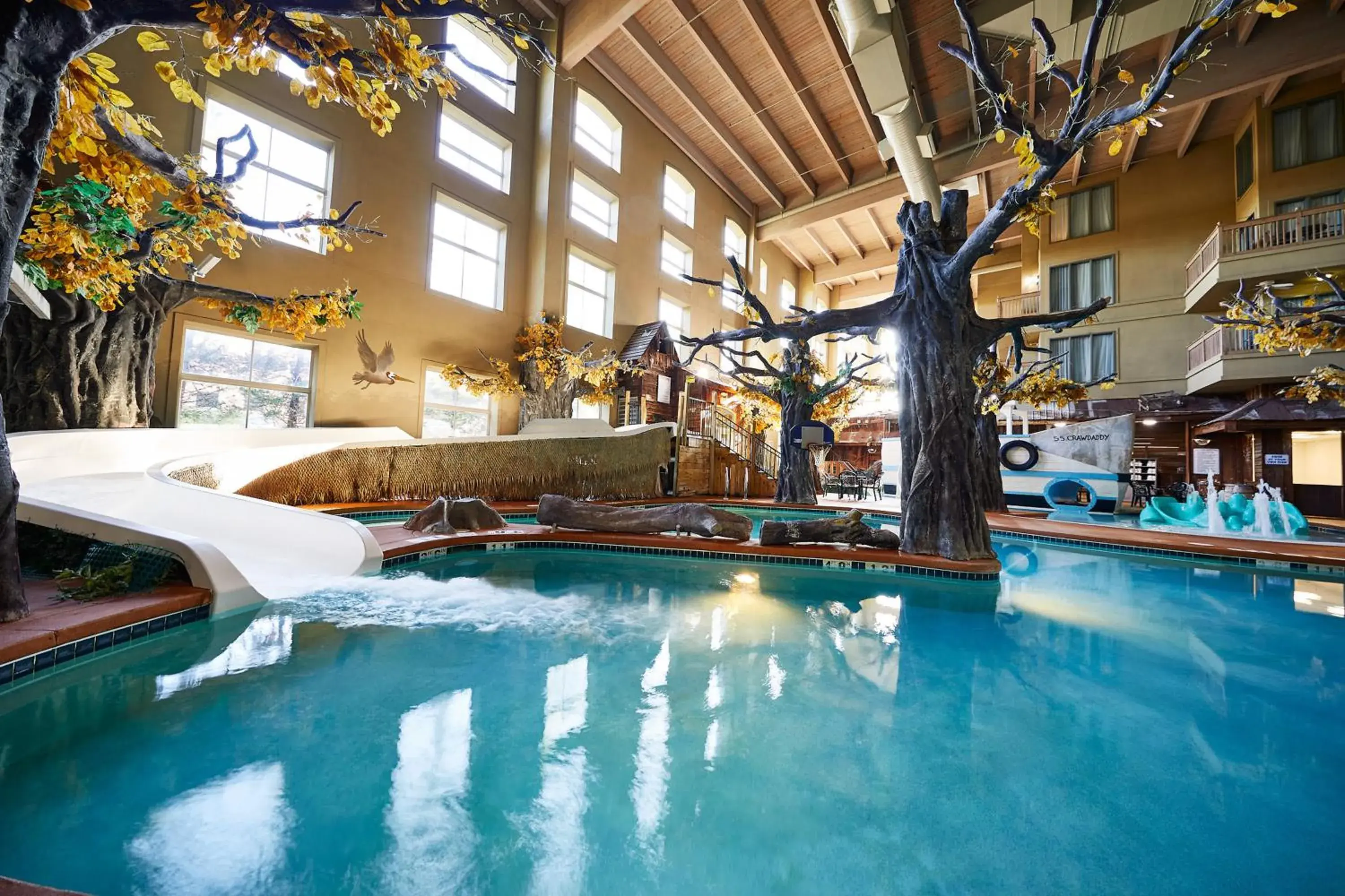 Swimming pool in Holiday Inn Hotel & Suites Madison West - Middleton by IHG Swimming pool in Holiday Inn Hotel & Suites Madison West - Middleton by IHG