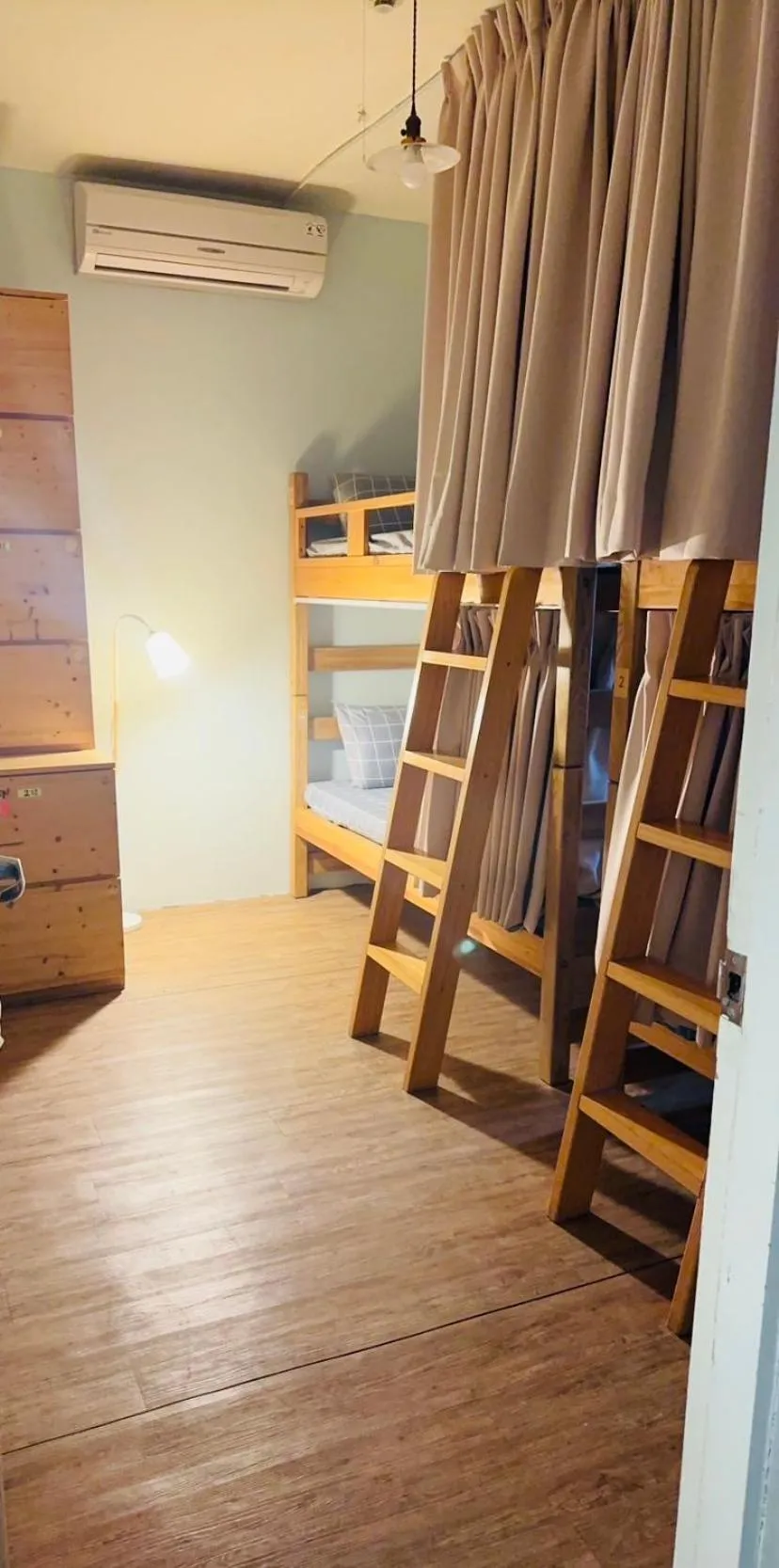 Bed in MatchBox Hostel