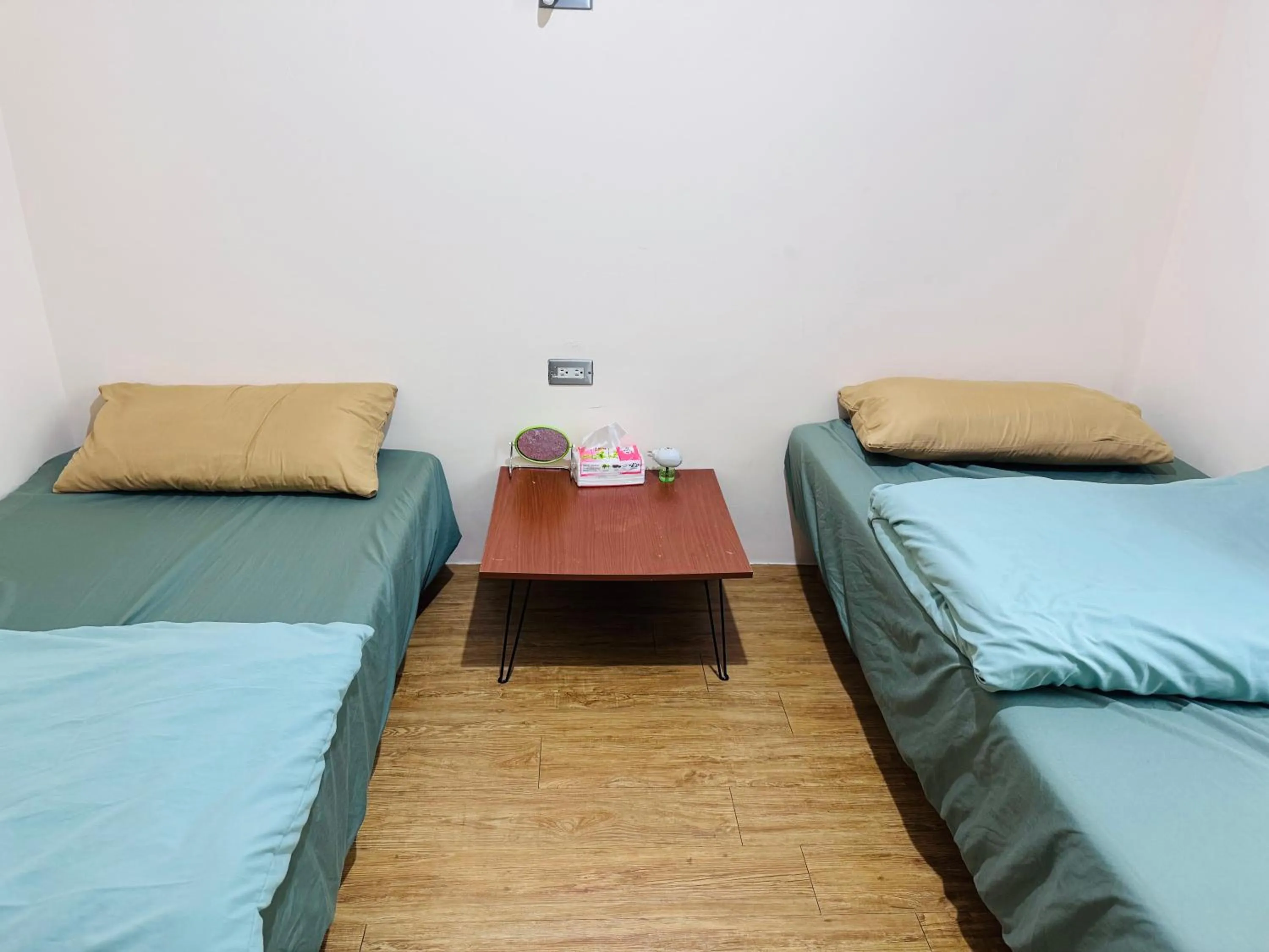 Bed in MatchBox Hostel