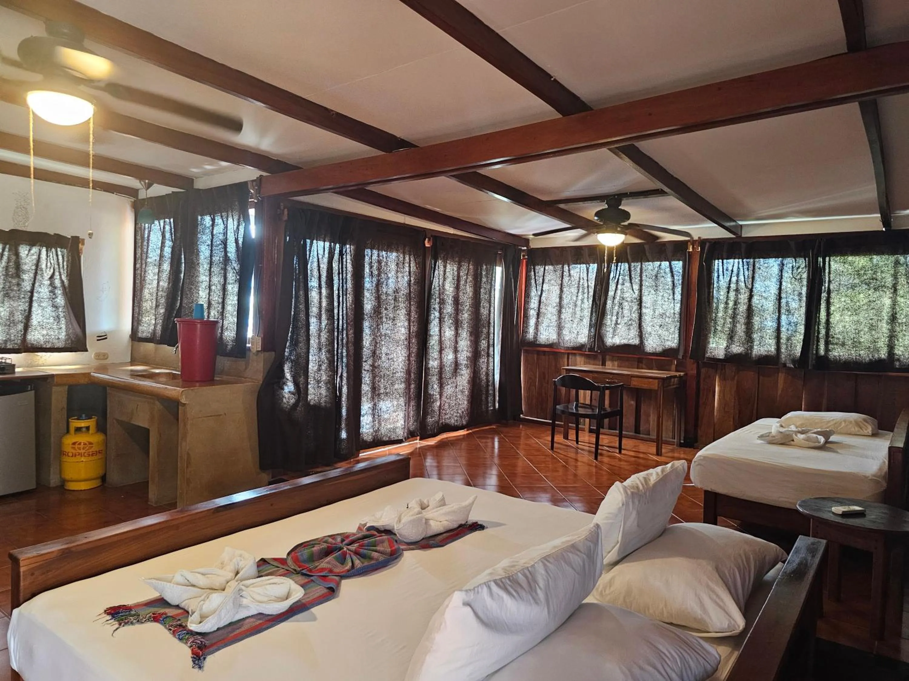 Photo of the whole room in Nuestra Casa