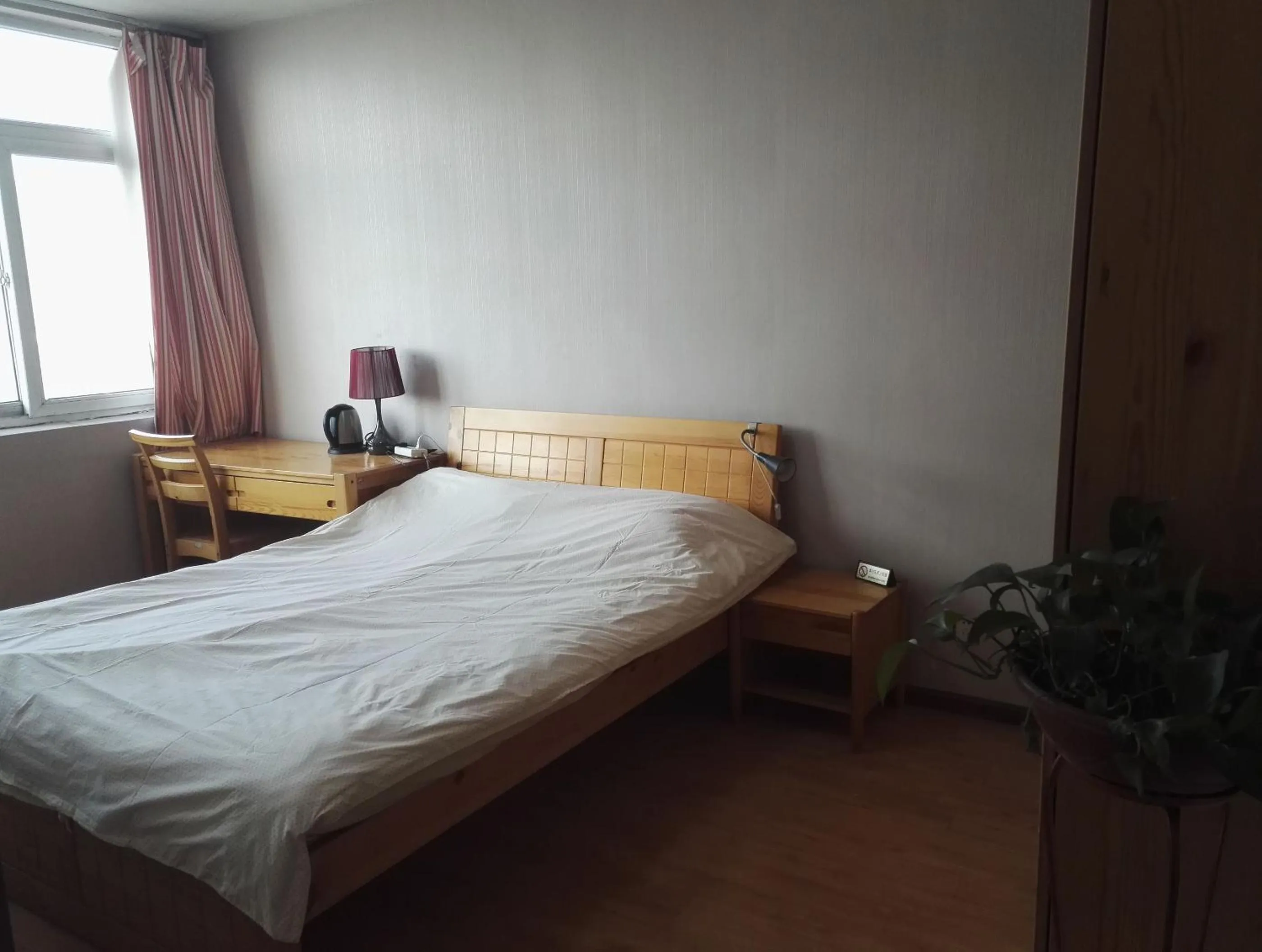 Photo of the whole room, Bed in LETE Hostel