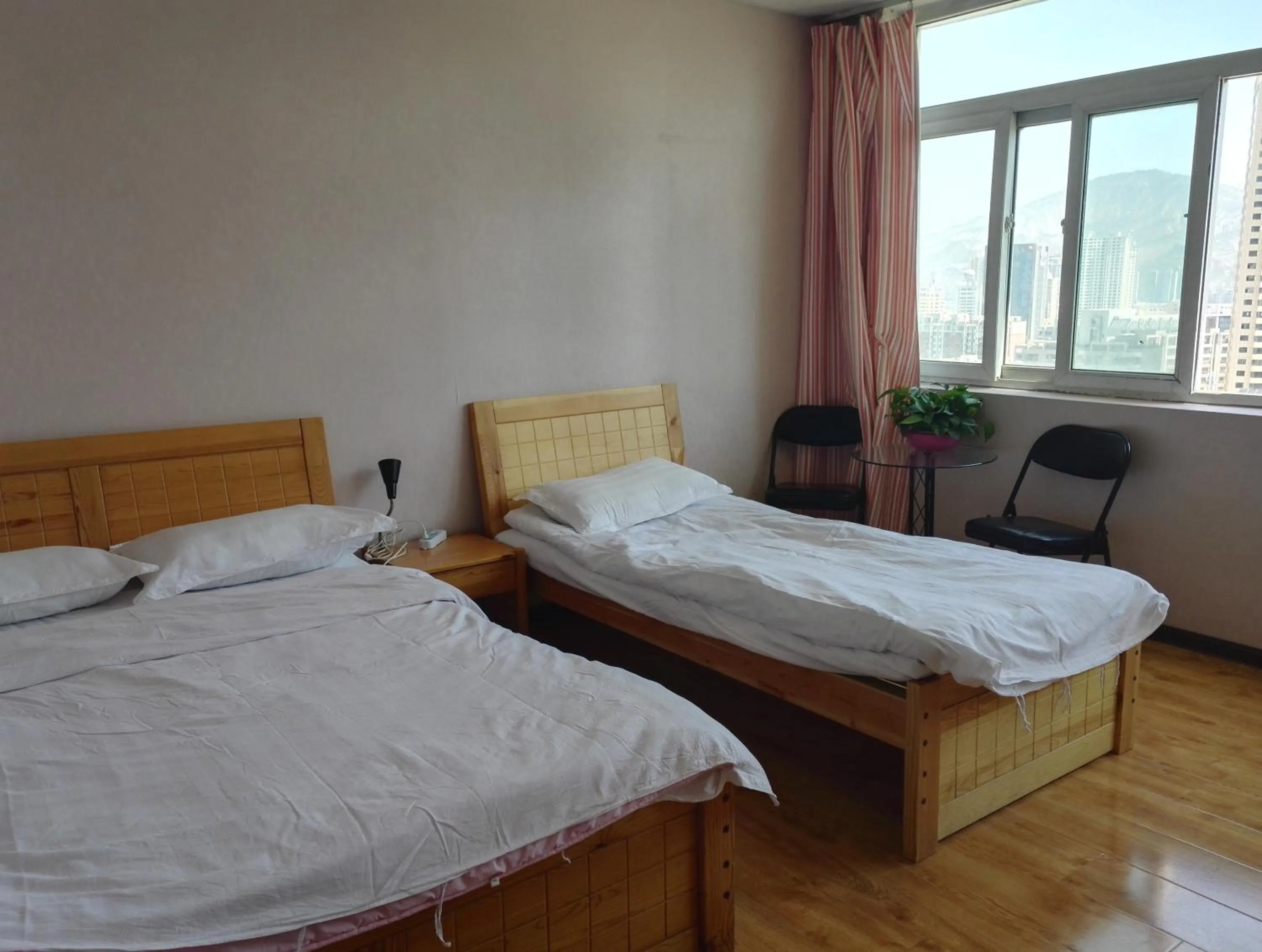 Photo of the whole room, Bed in LETE Hostel