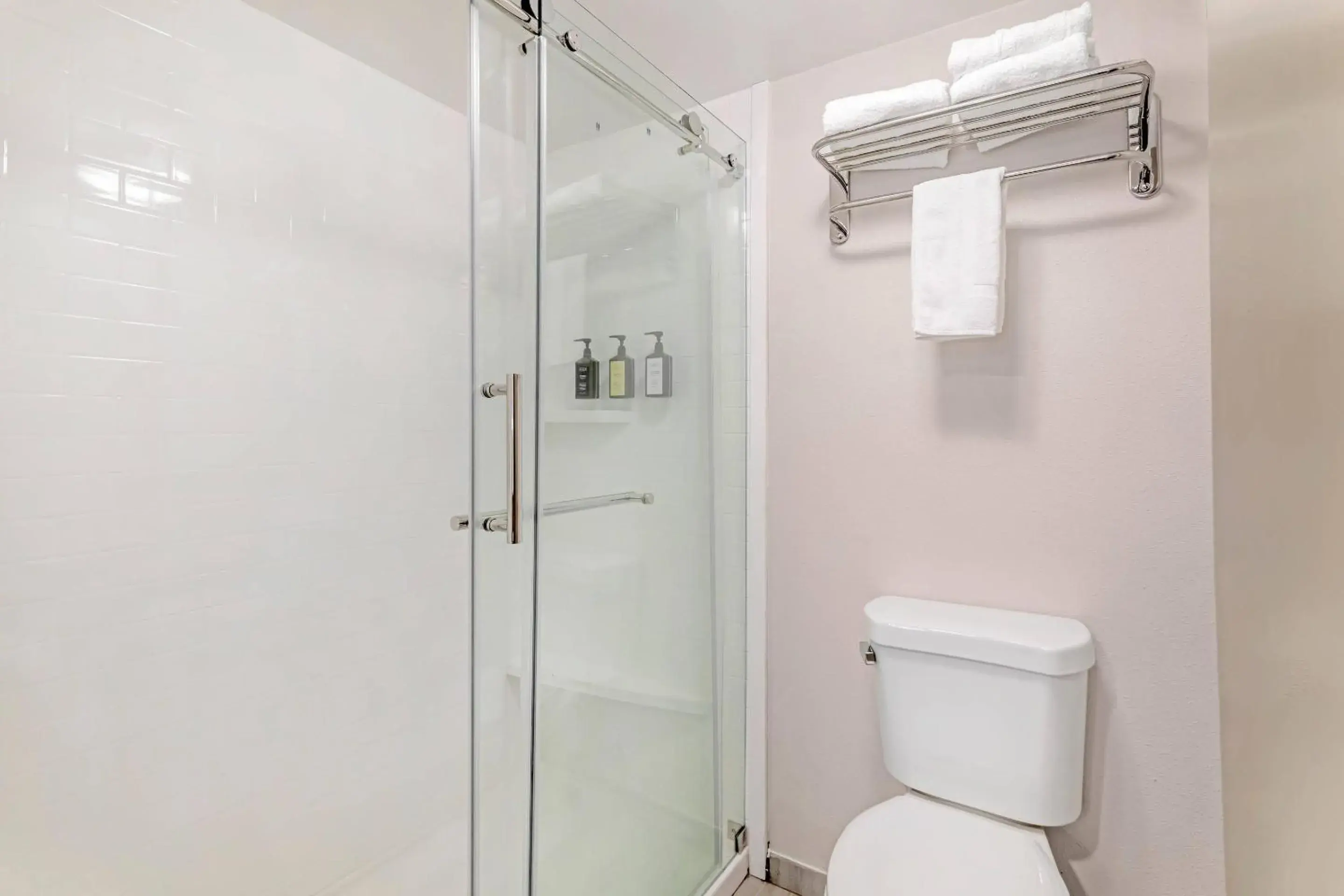 Bedroom in Keene Elm City Hotel, an Ascend Collection Hotel Bedroom in Keene Elm City Hotel, an Ascend Collection Hotel