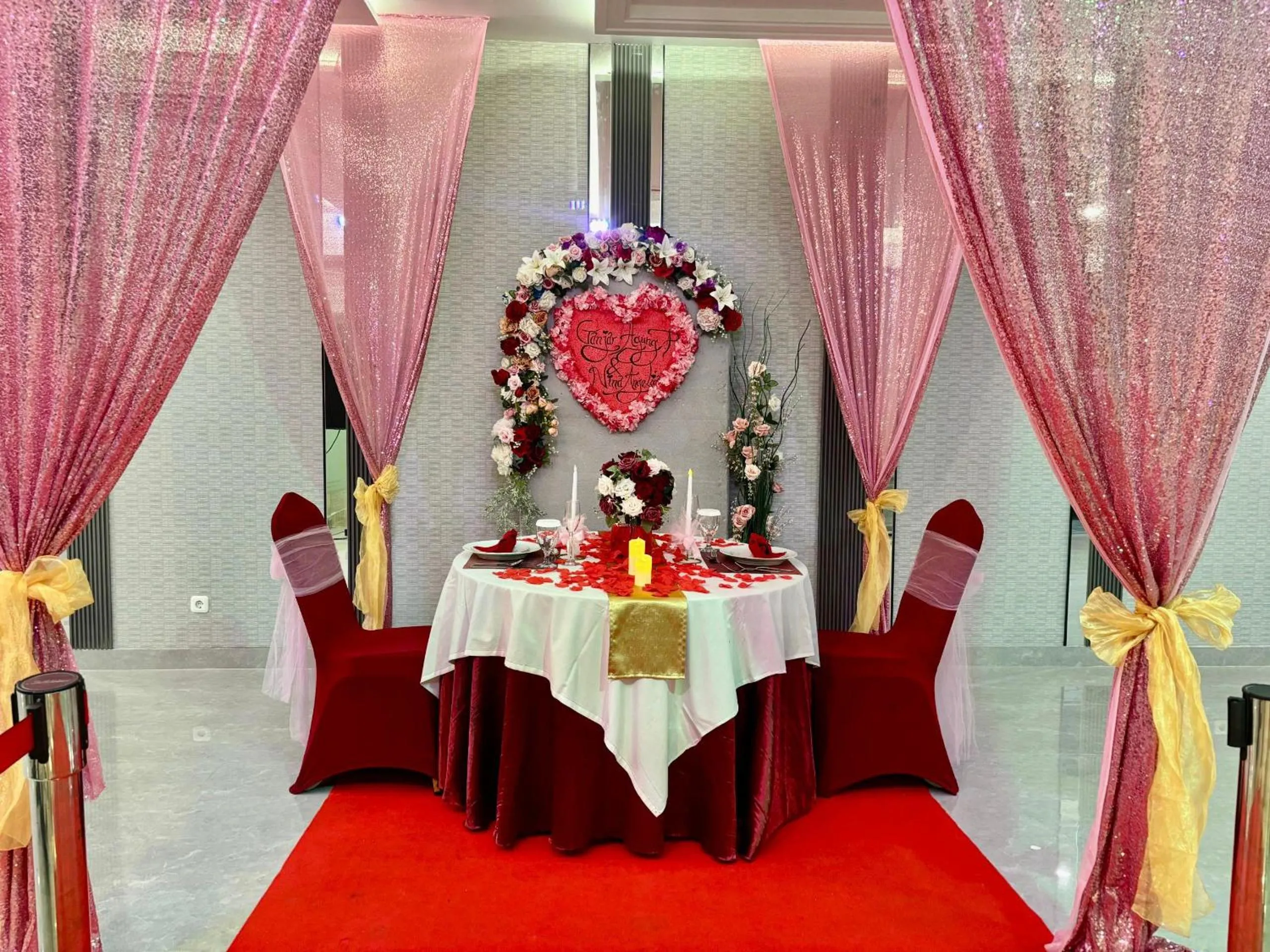 Dinner in All Nite and Day Hotel Alam Sutera