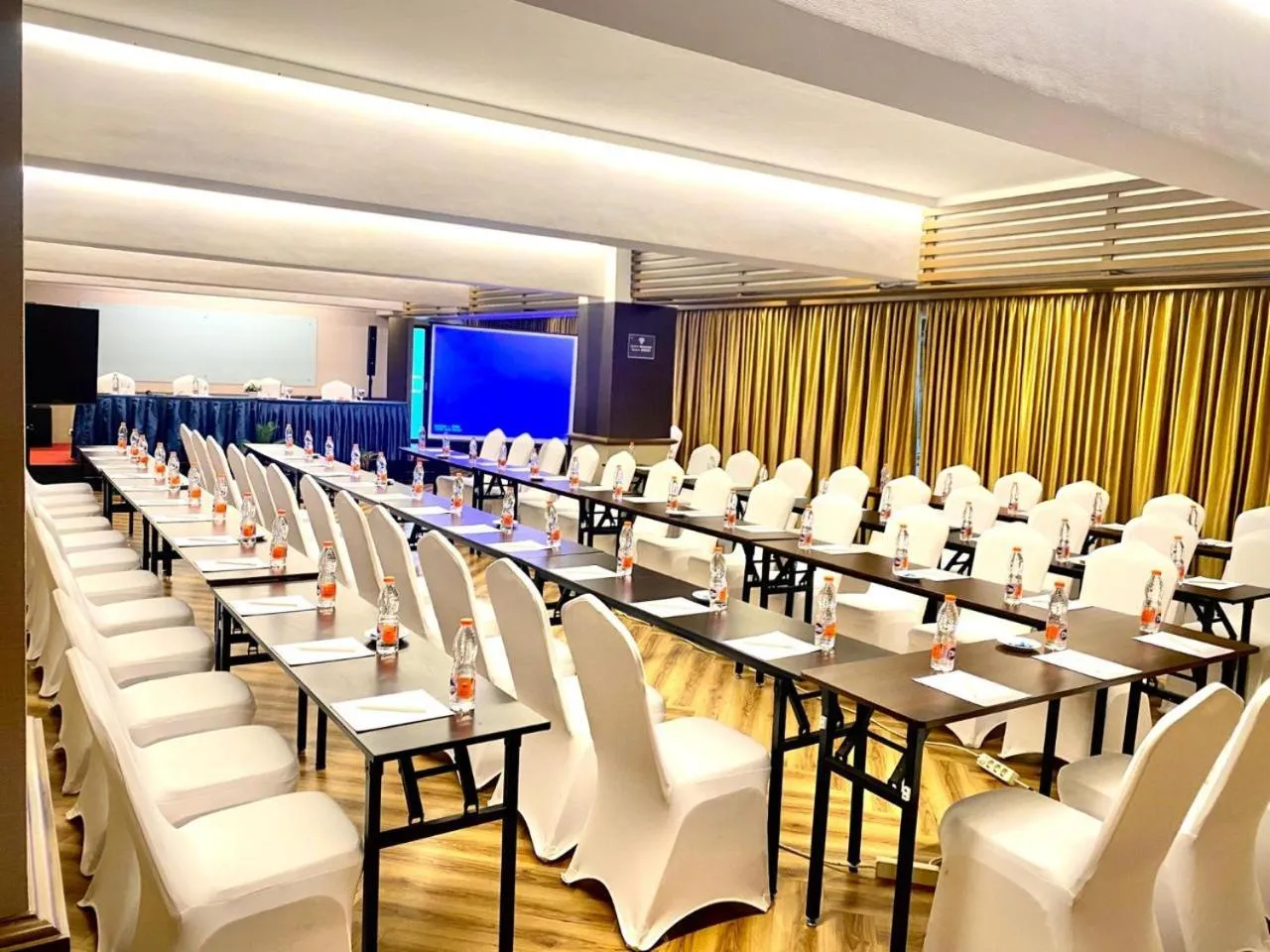 Meeting/conference room in All Nite and Day Hotel Alam Sutera