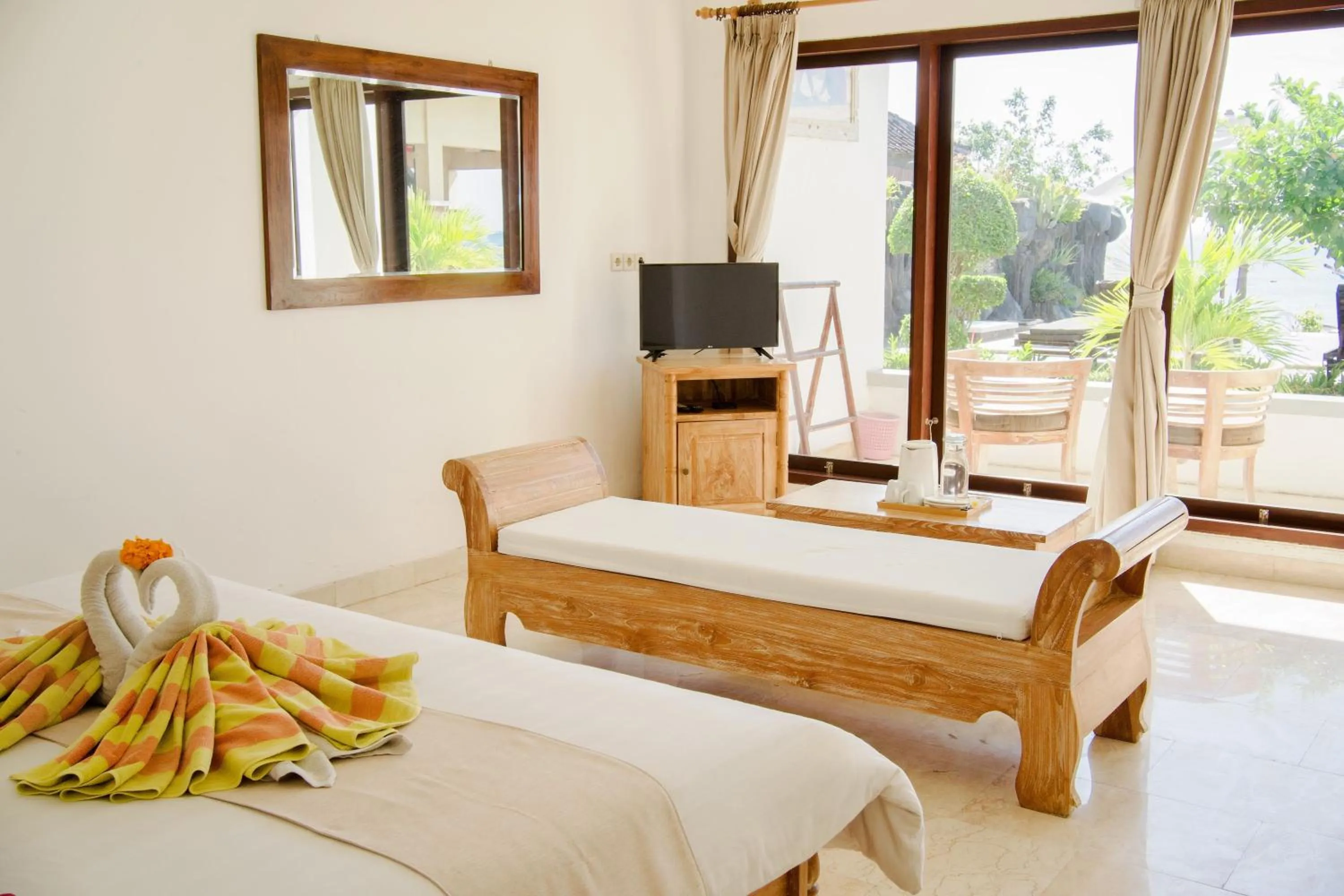 TV and multimedia, Bed in Alam Bali Beach Resort