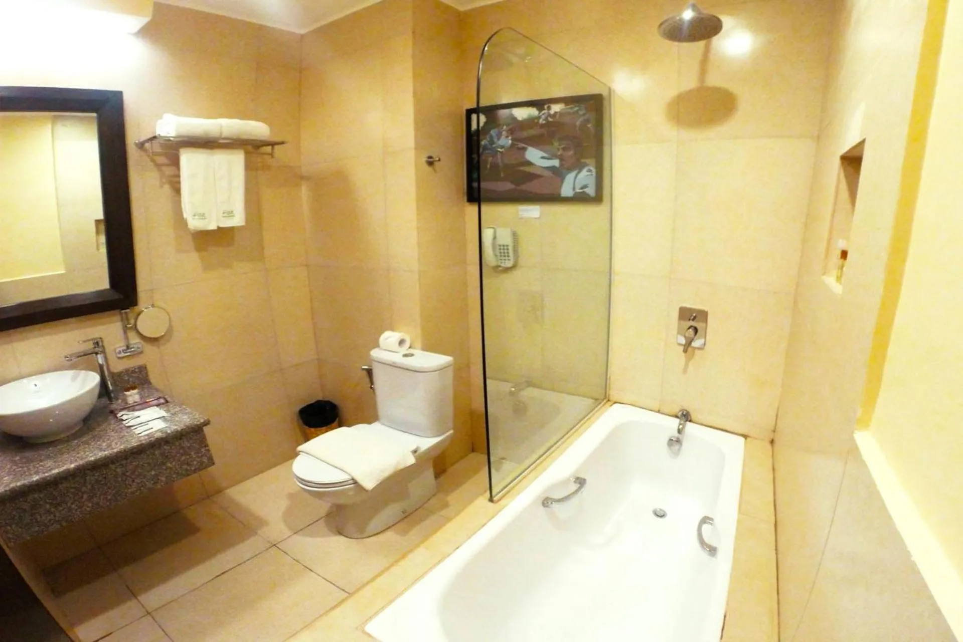 Bathroom in Palm Grass Hotel