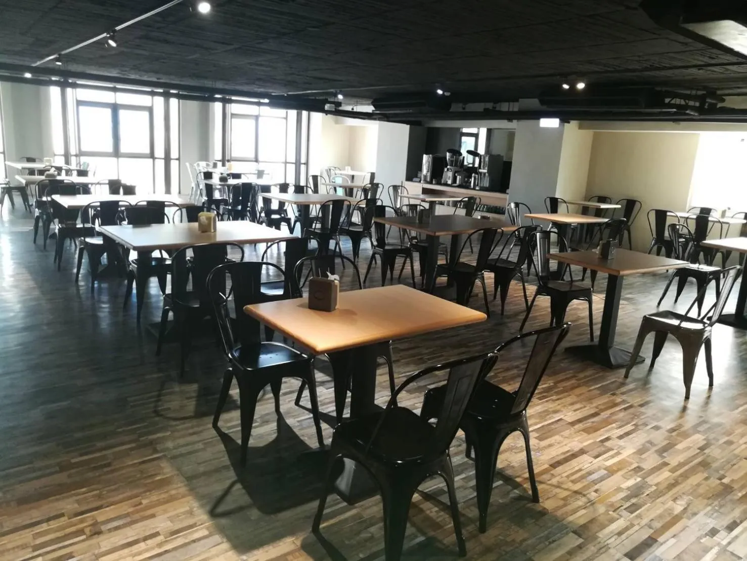 Buffet breakfast in Tapeng Bay Holiday Hotel