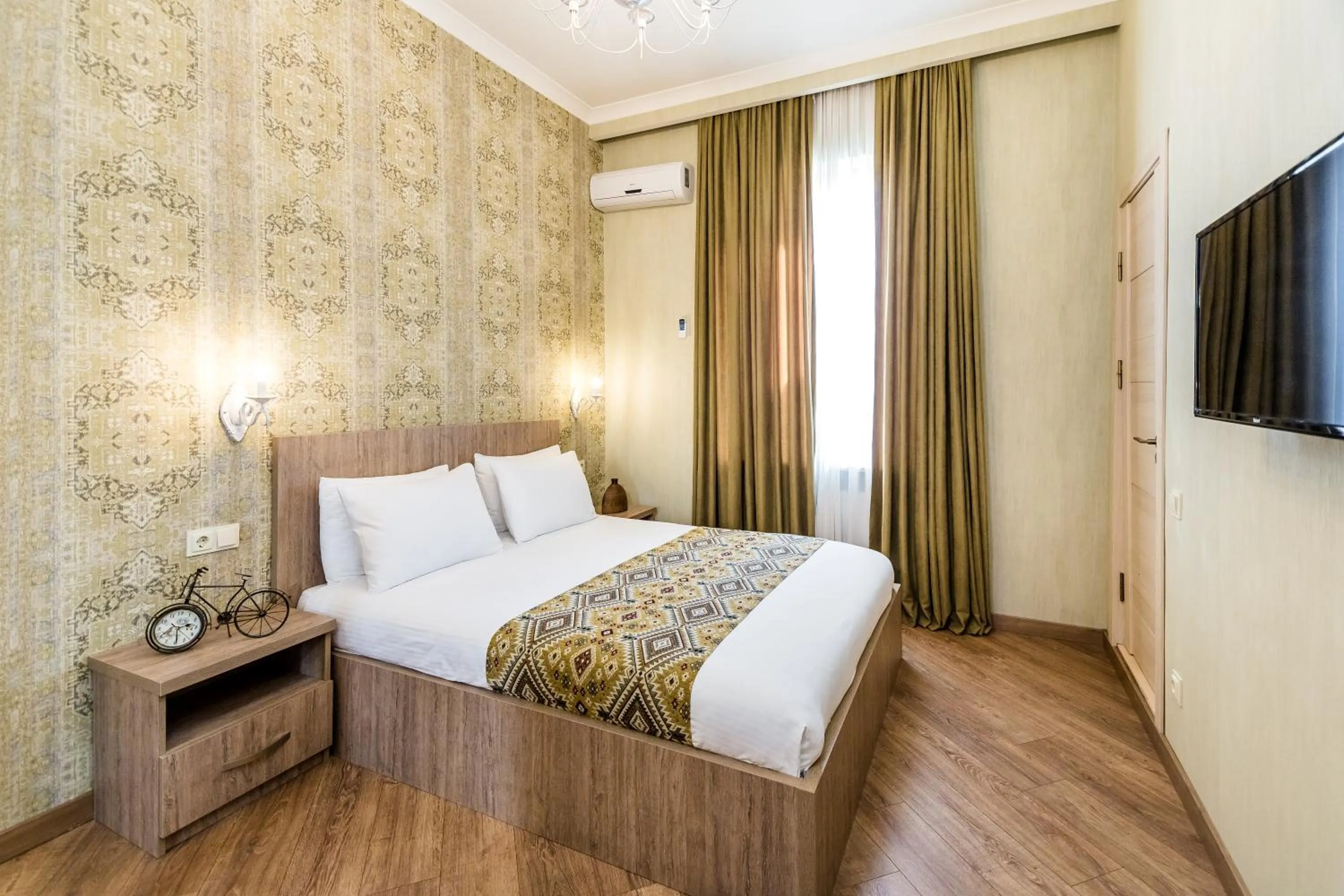 Photo of the whole room, Bed in Dat Exx Apartments