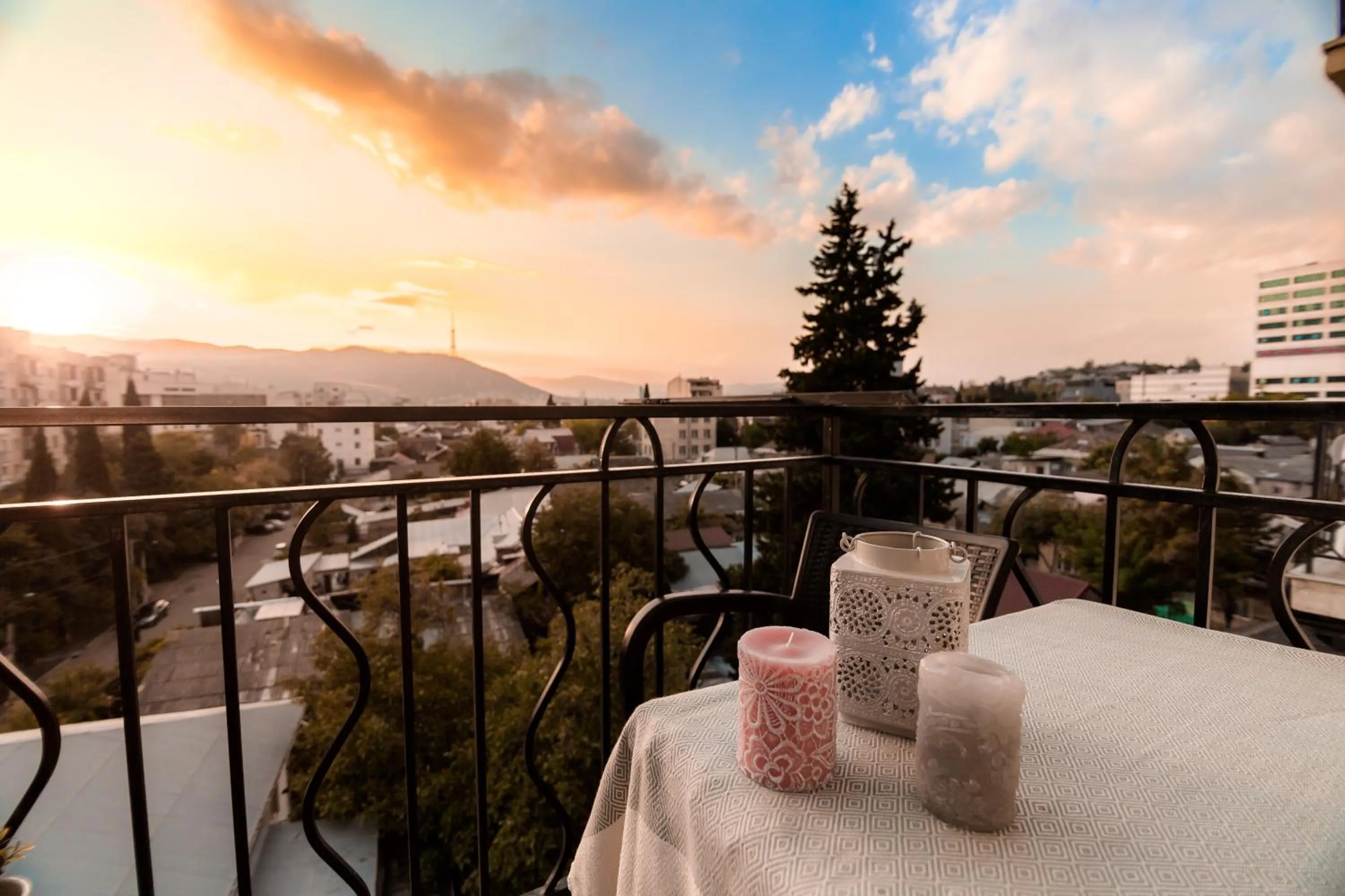 Neighbourhood in Dat Exx Apartments