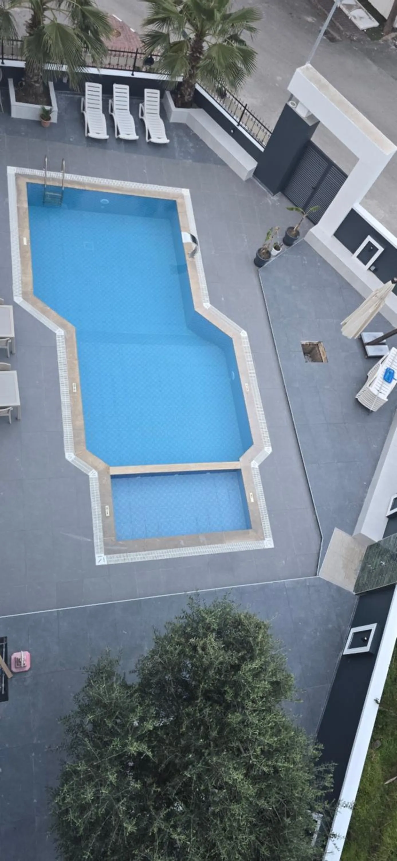 Day in Esperanza Hotel