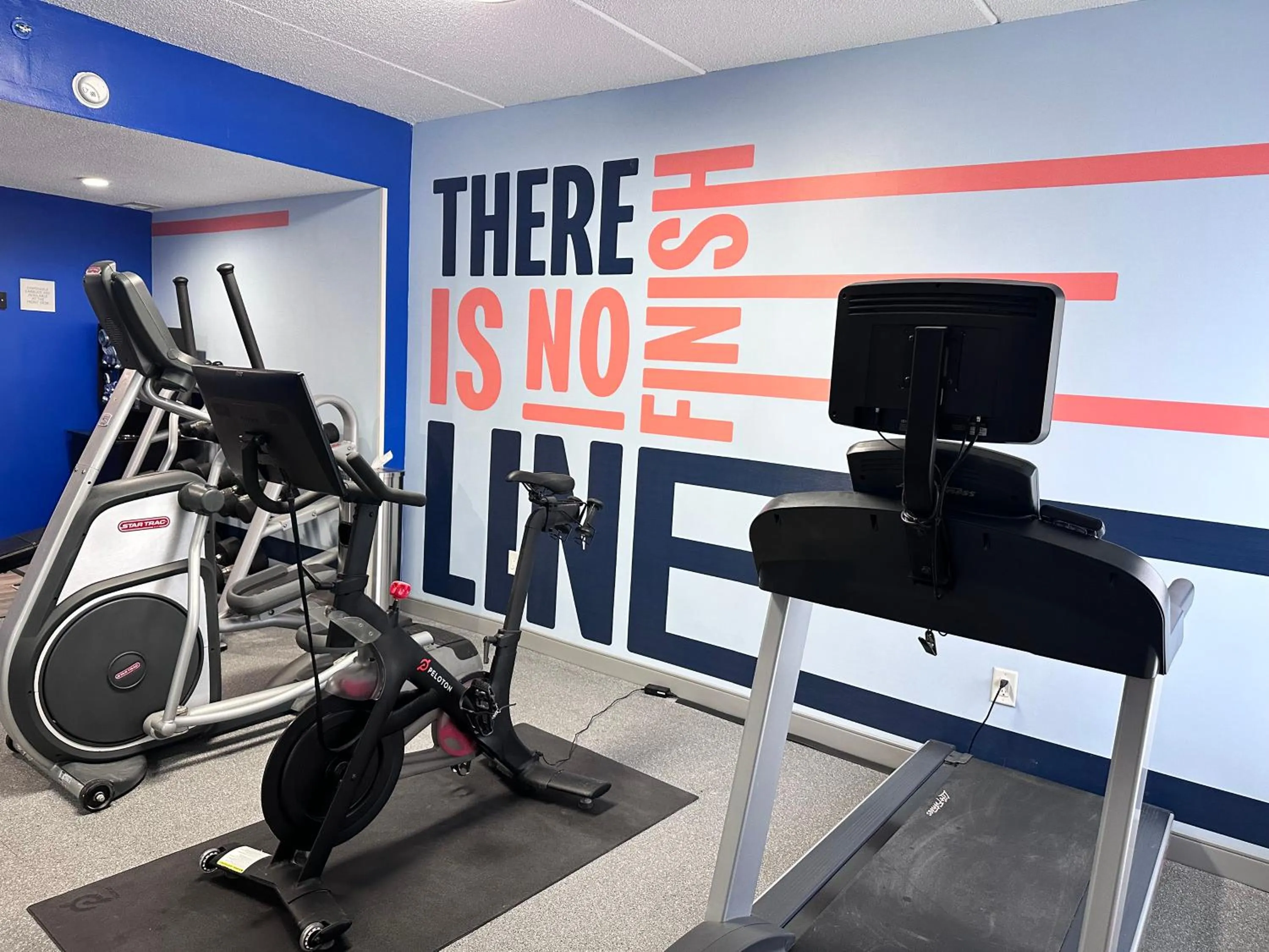 Fitness centre/facilities in Hampton Inn Waycross