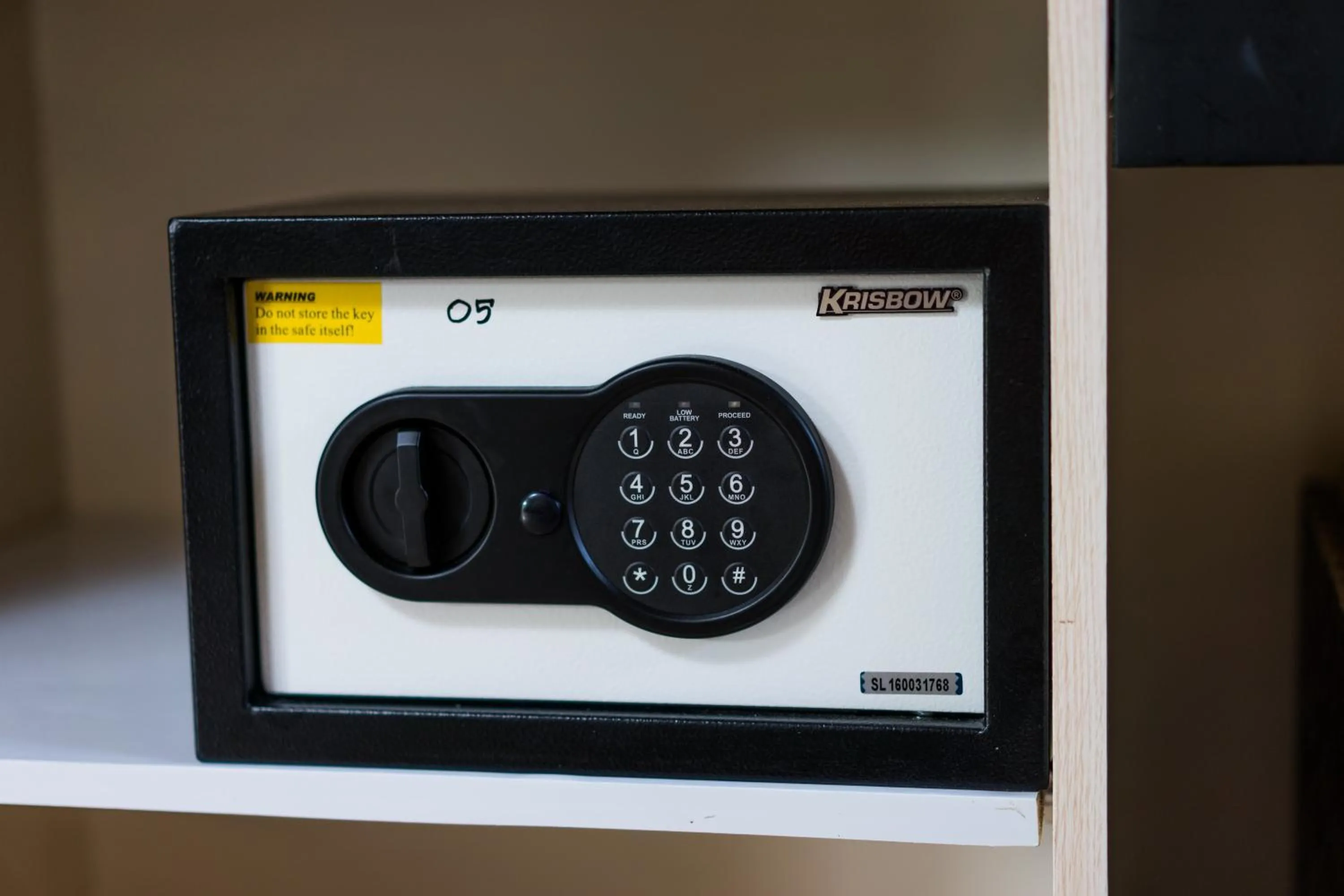 Photo of the whole room in Sunset Cave Villas Lembongan