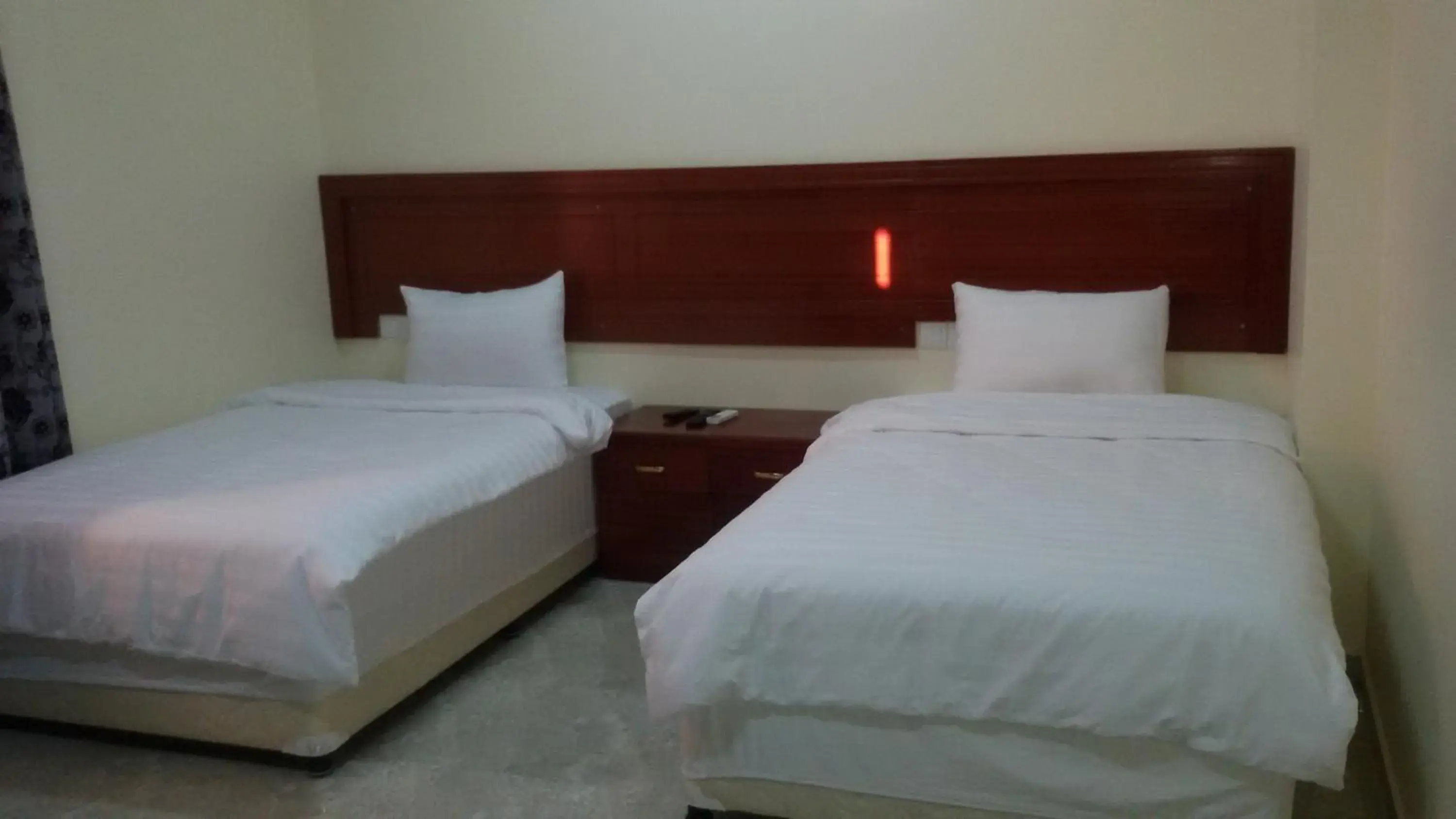 Twin Room in Serapis Hotel Twin Room in Serapis Hotel