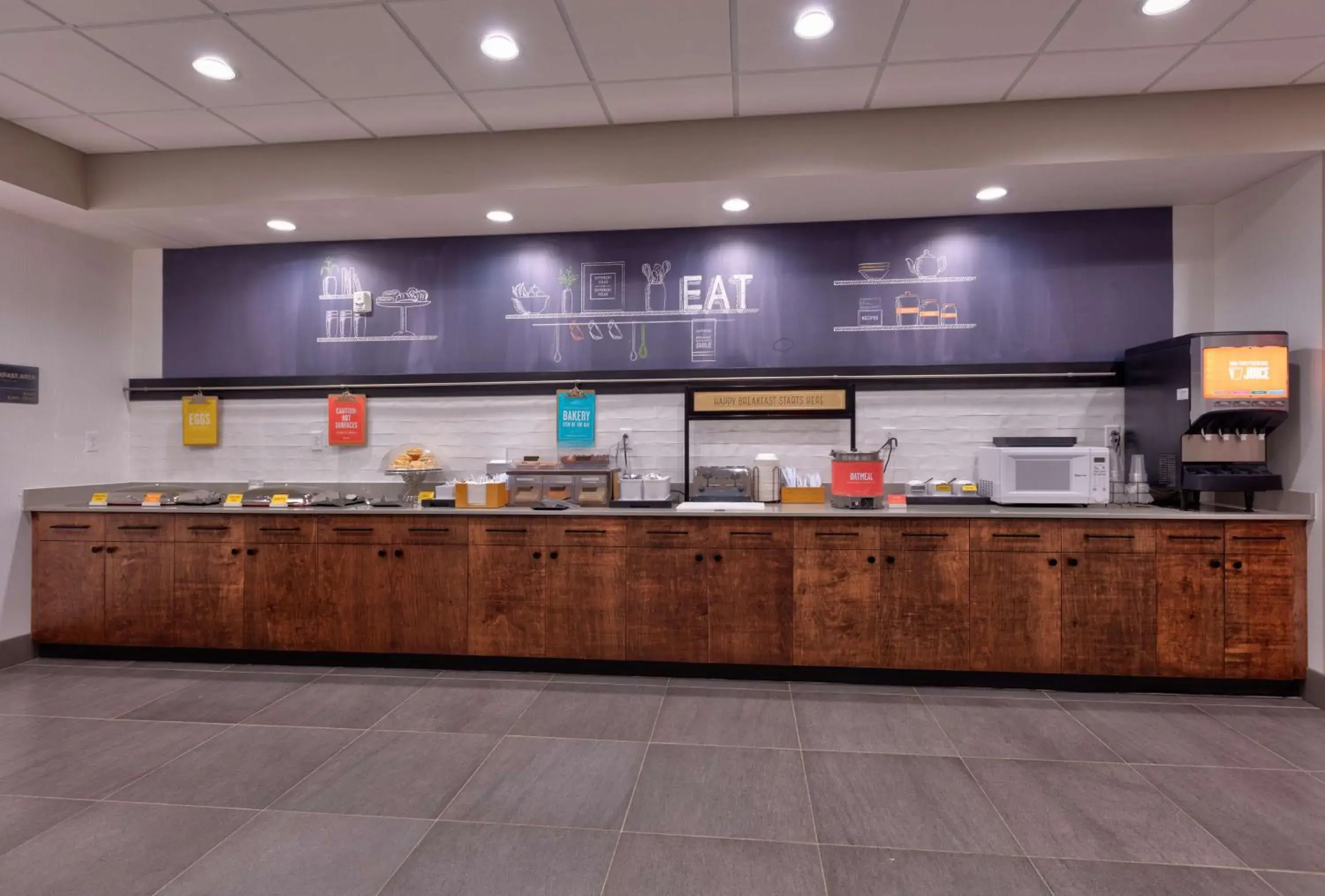 Breakfast in Hampton Inn Norfolk Breakfast in Hampton Inn Norfolk