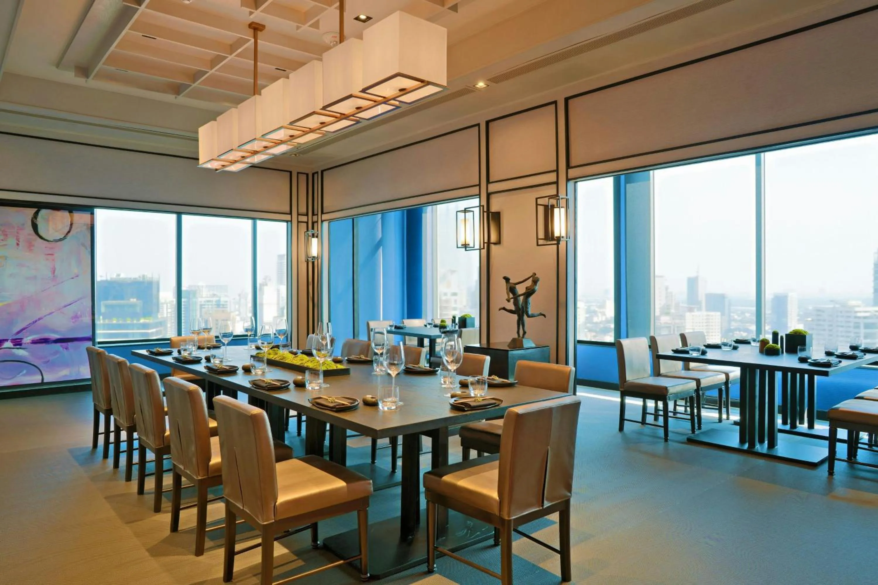 Restaurant/places to eat in Bangkok Marriott Marquis Queens Park