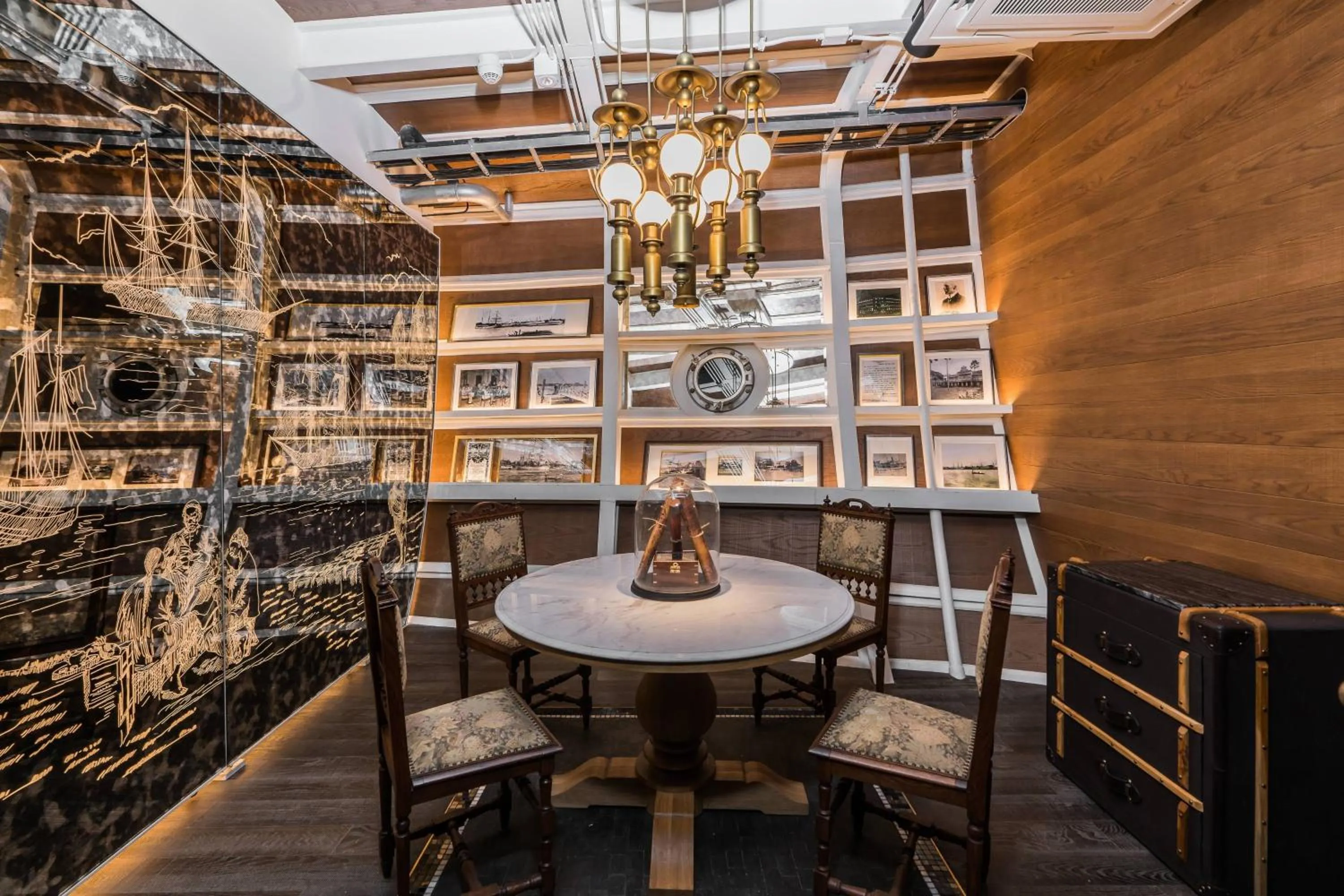 Restaurant/places to eat in Bangkok Marriott Marquis Queens Park