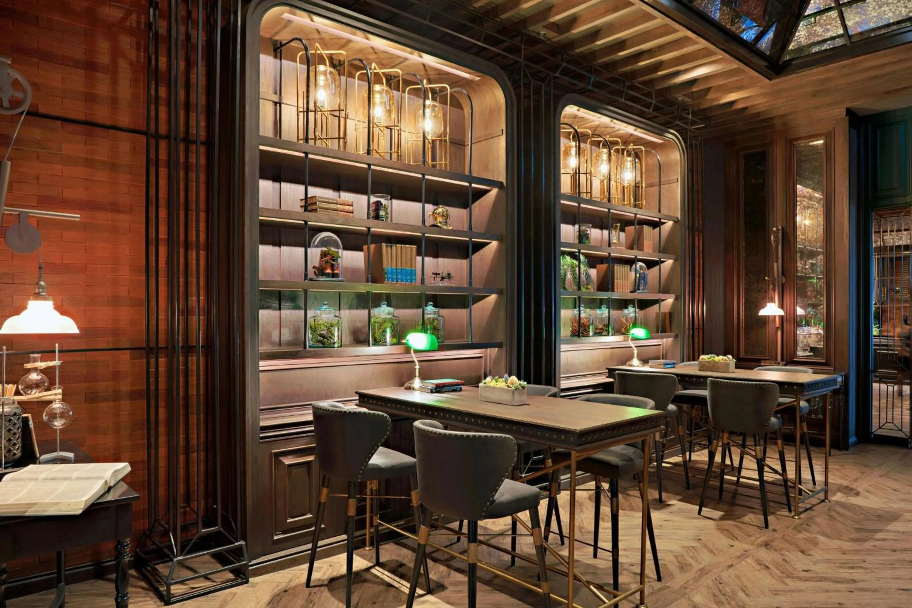 Lounge or bar in Bangkok Marriott Marquis Queens Park