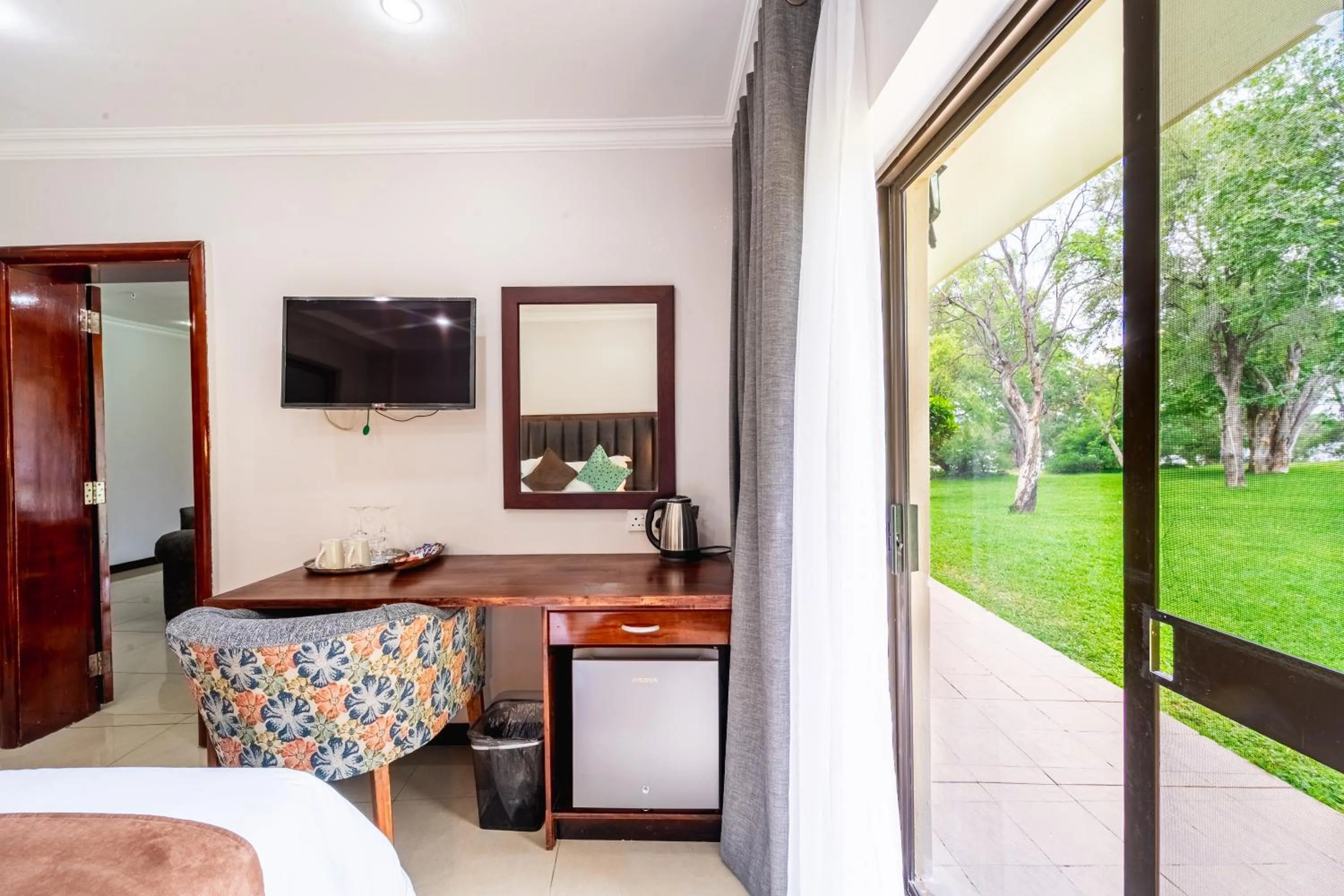 View (from property/room), Bed in Azambezi River Lodge