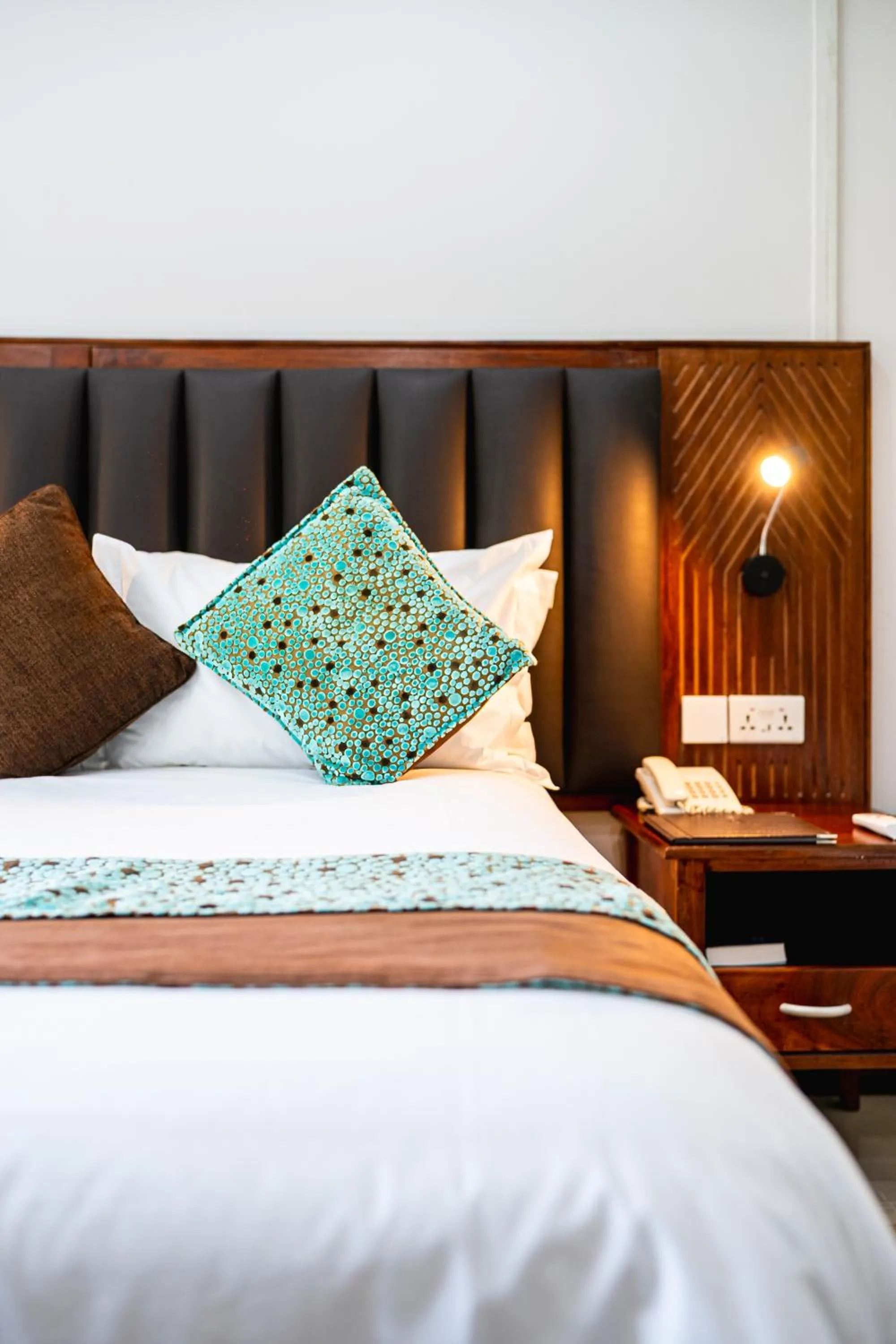 Bed in Azambezi River Lodge