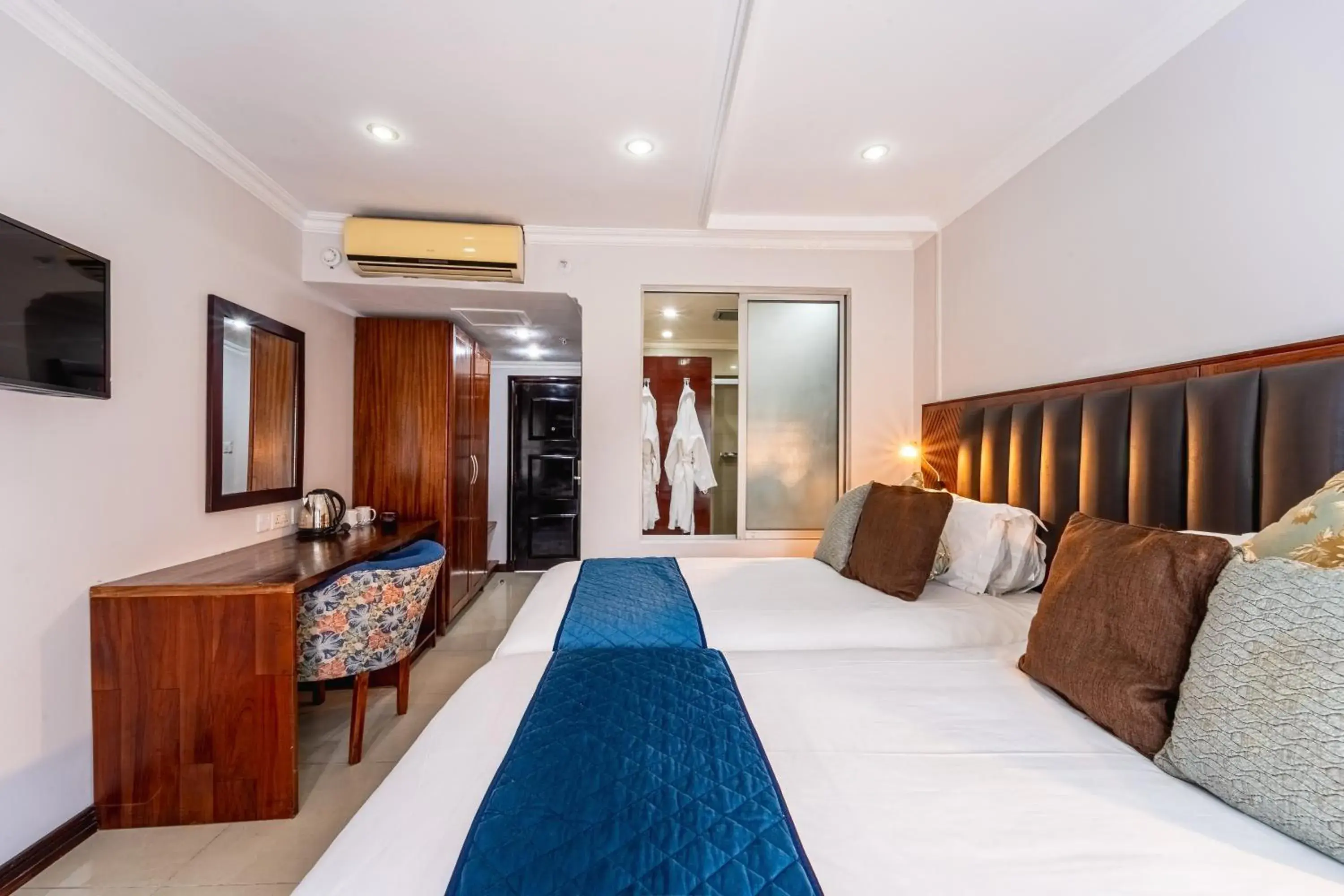 Bed in Azambezi River Lodge Bed in Azambezi River Lodge