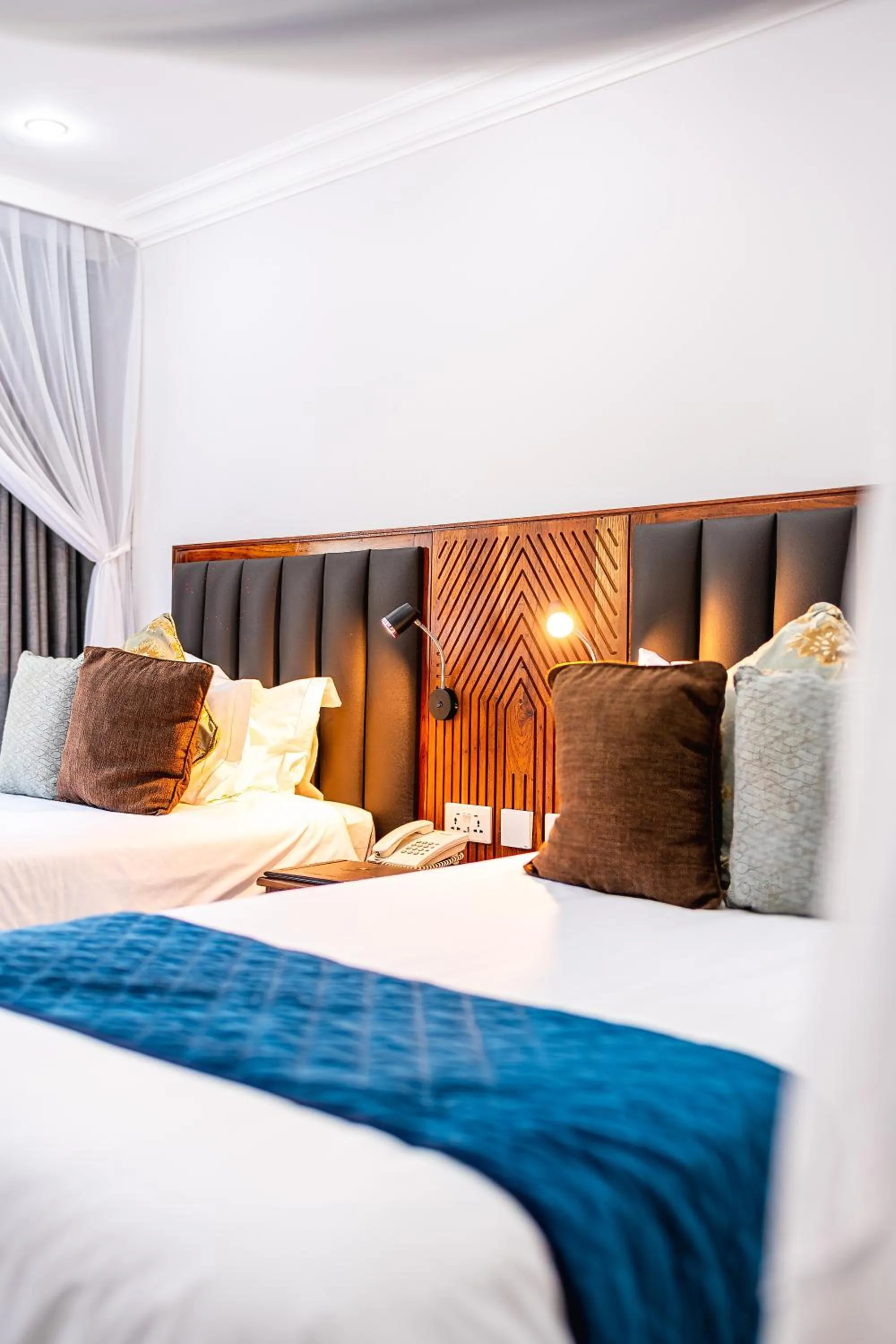 Bed in Azambezi River Lodge